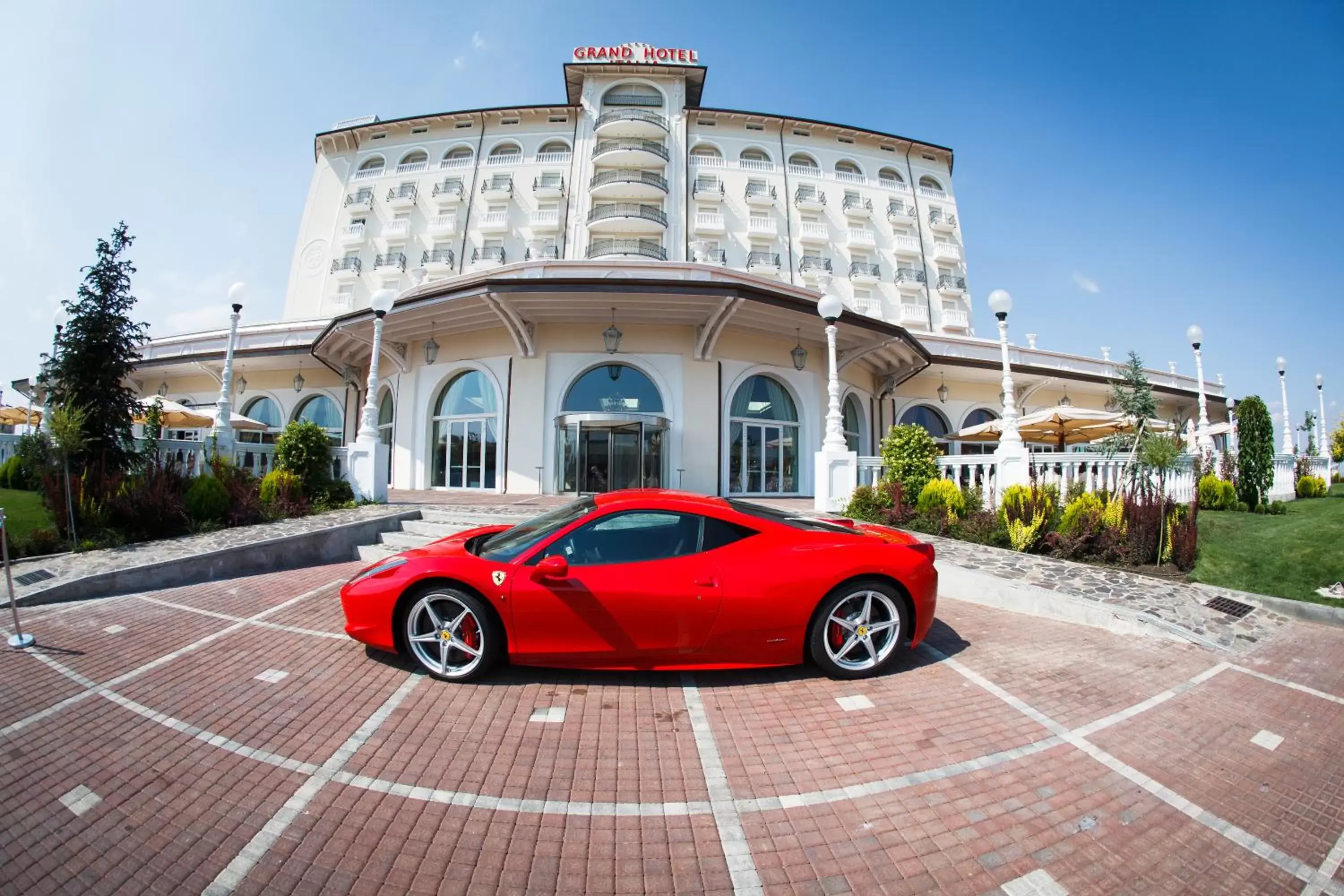 Facade/entrance, Property Building in Grand Hotel Italia