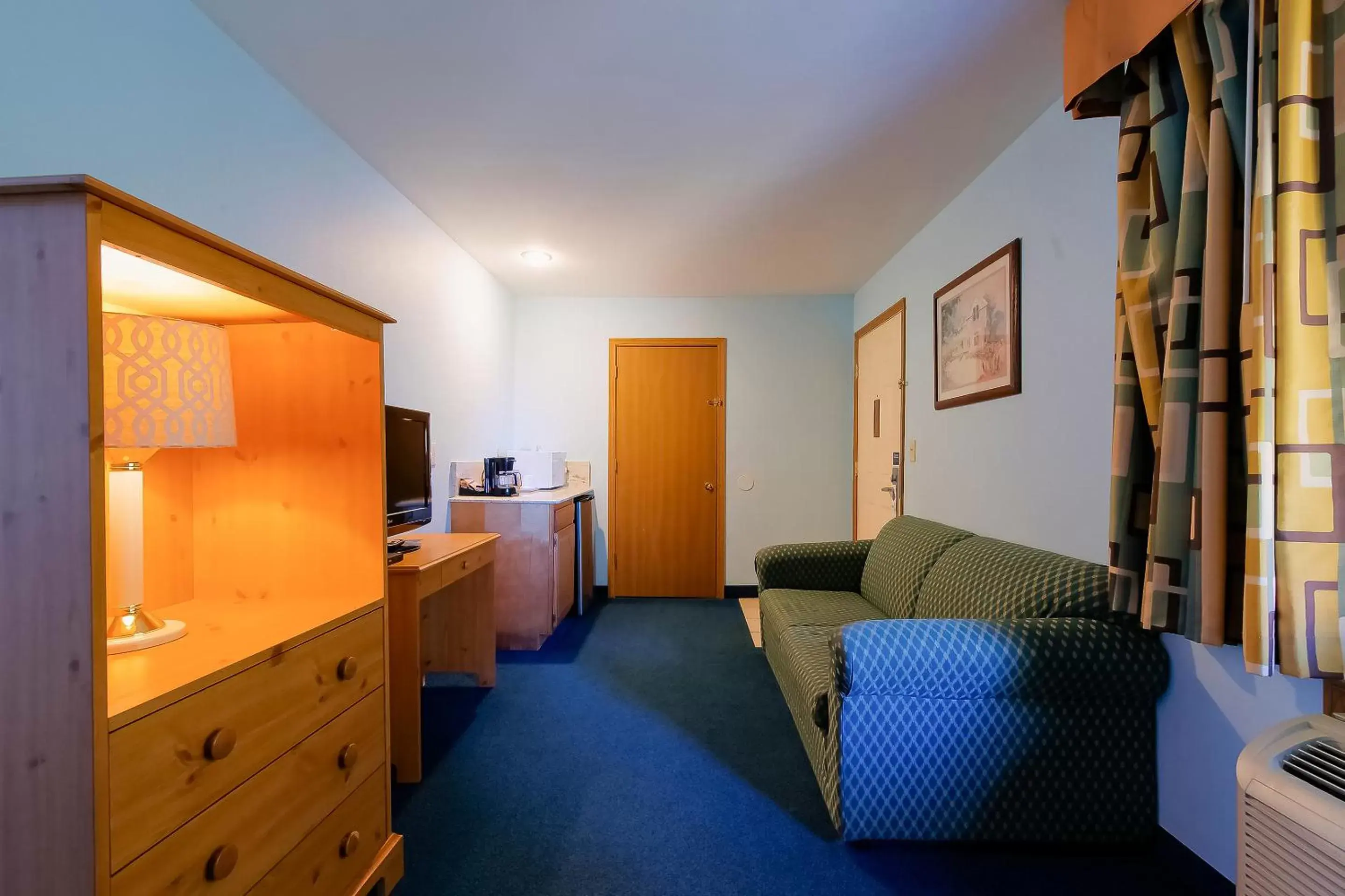 Area and facilities, Seating Area in Hotel O Eureka Springs - Christ of Ozark Area