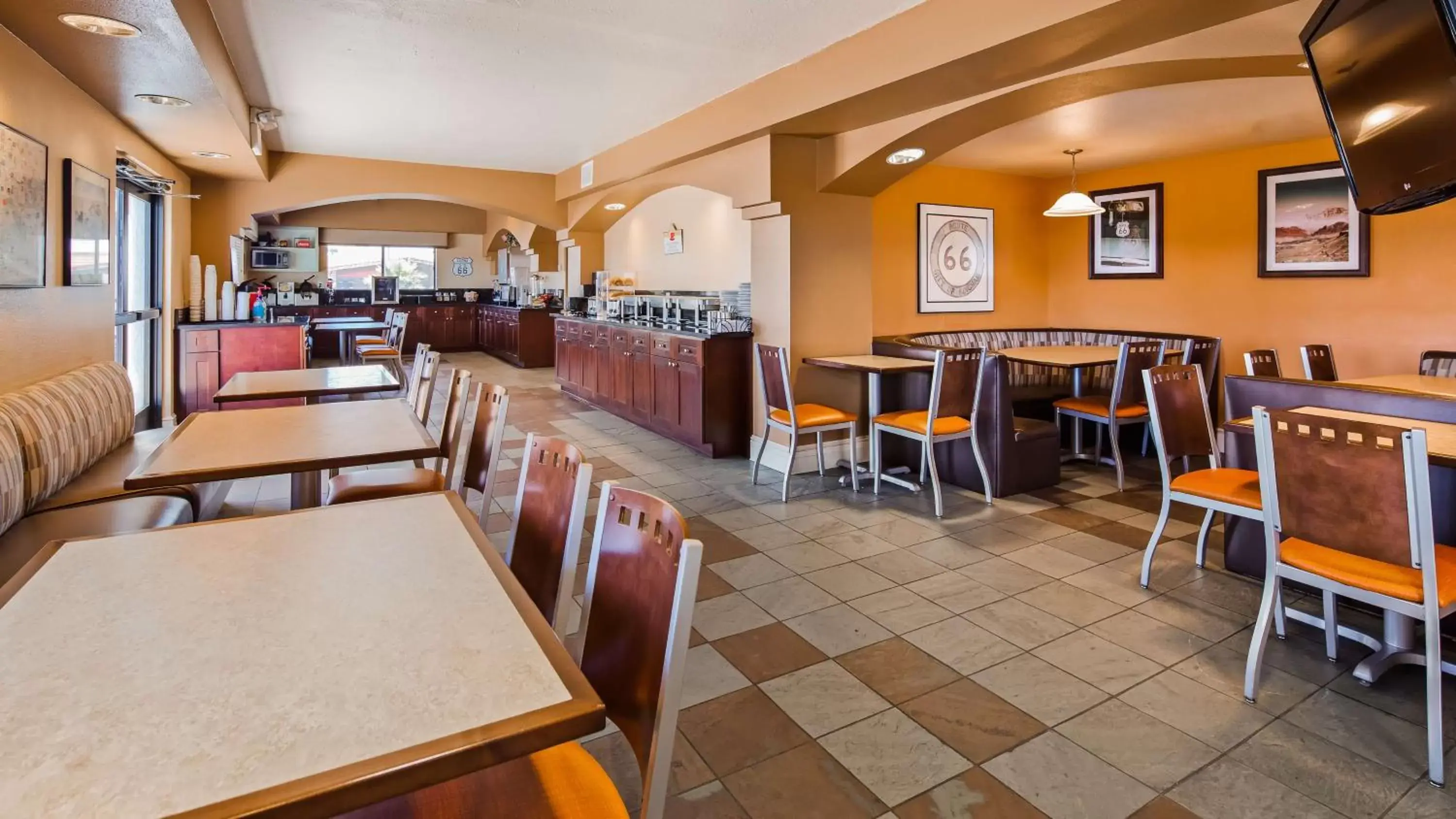 Restaurant/Places to Eat in Best Western Plus King's Inn and Suites