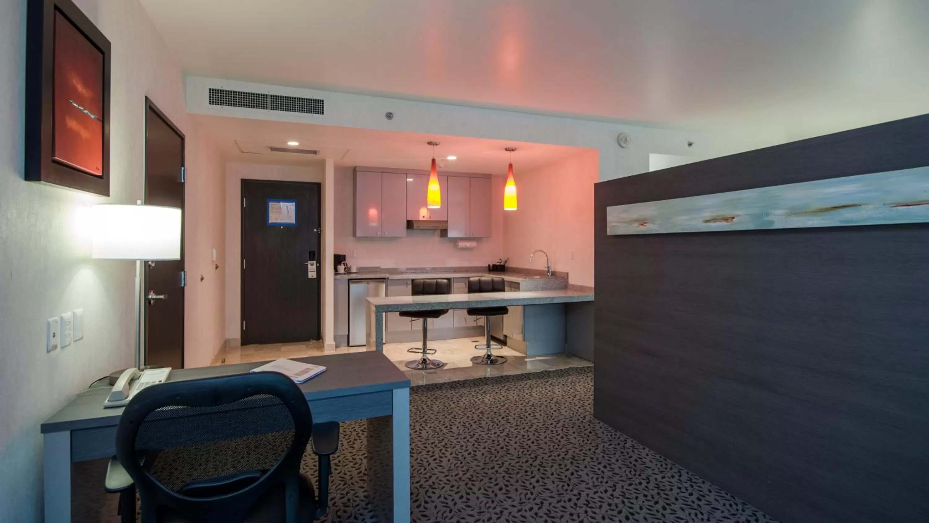 Photo of the whole room in Holiday Inn Express & Suites Queretaro by IHG