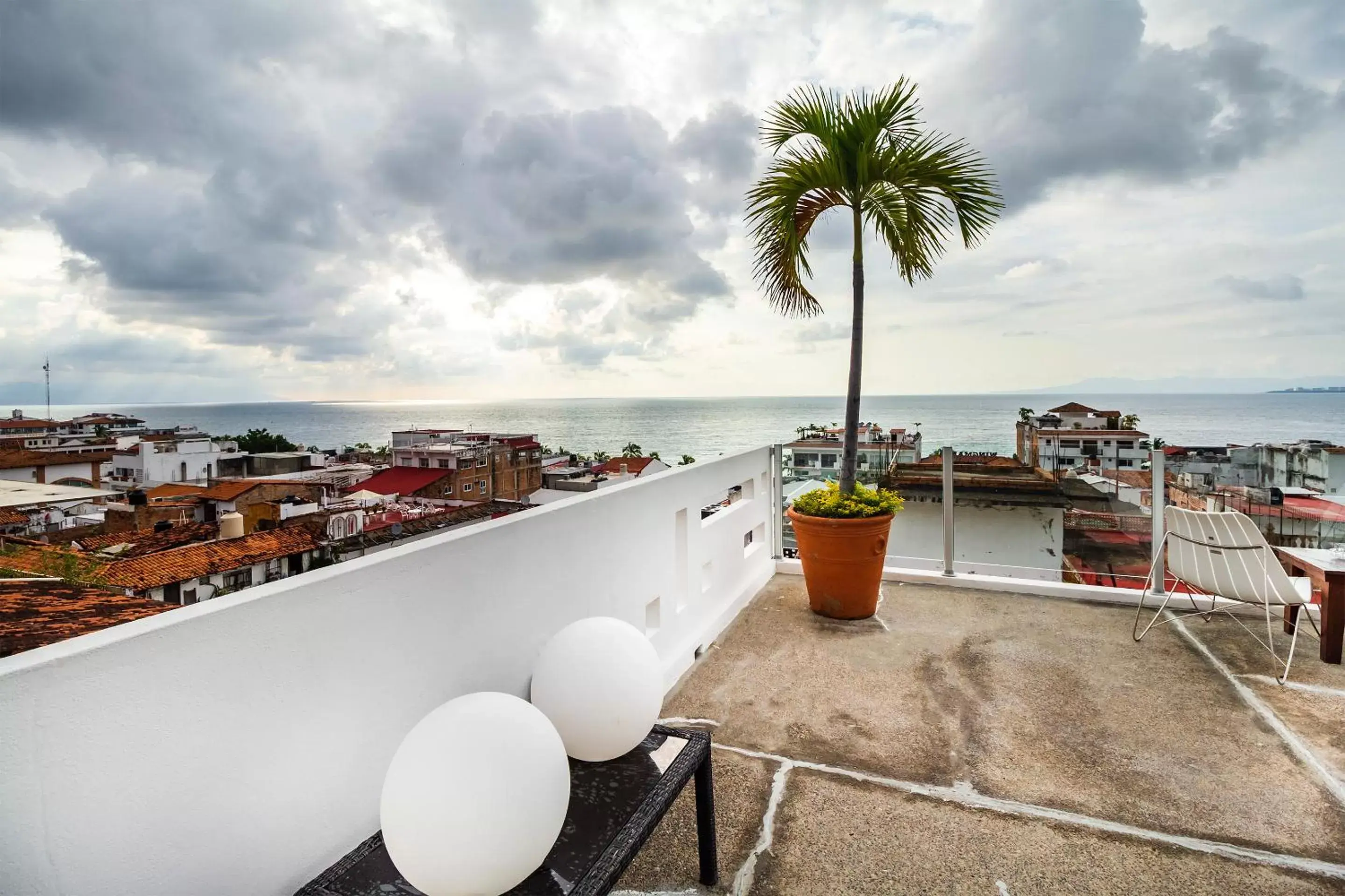 View (from property/room), Balcony/Terrace in Capital O Hotel 522, Puerto Vallarta