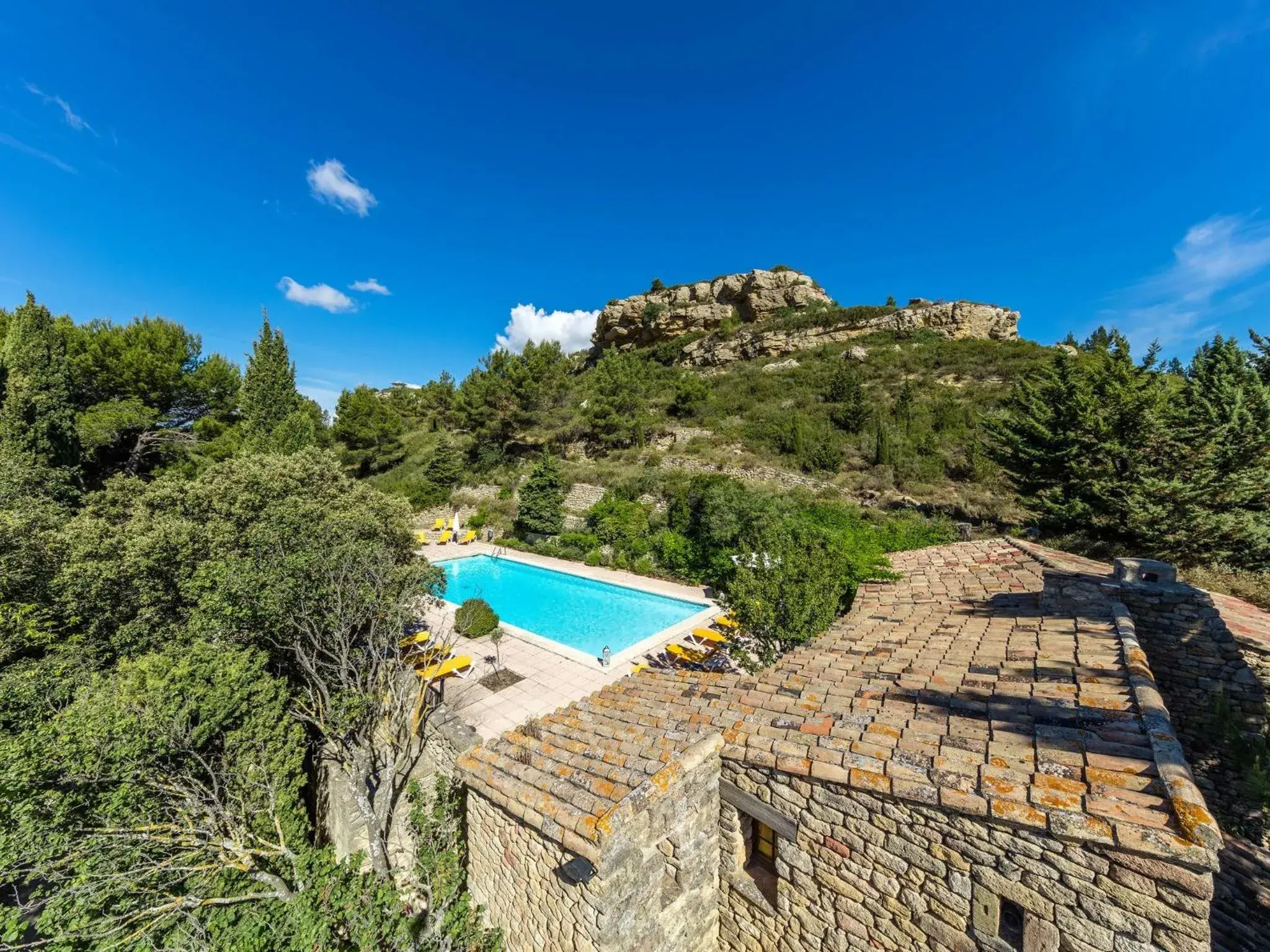 Pool View in Abbaye de Sainte Croix