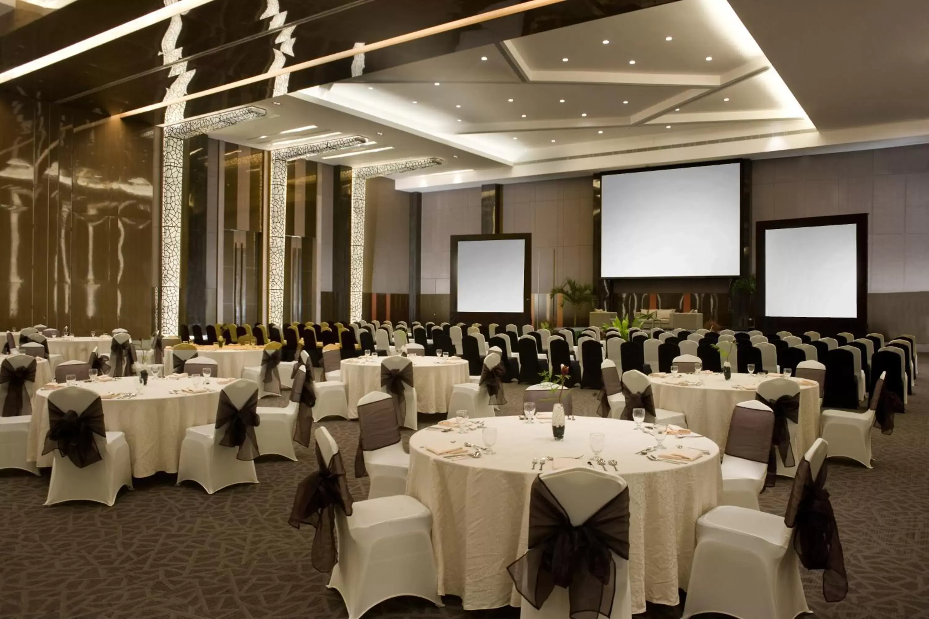 Banquet/Function facilities in Novotel Bangka Hotel & Convention Center
