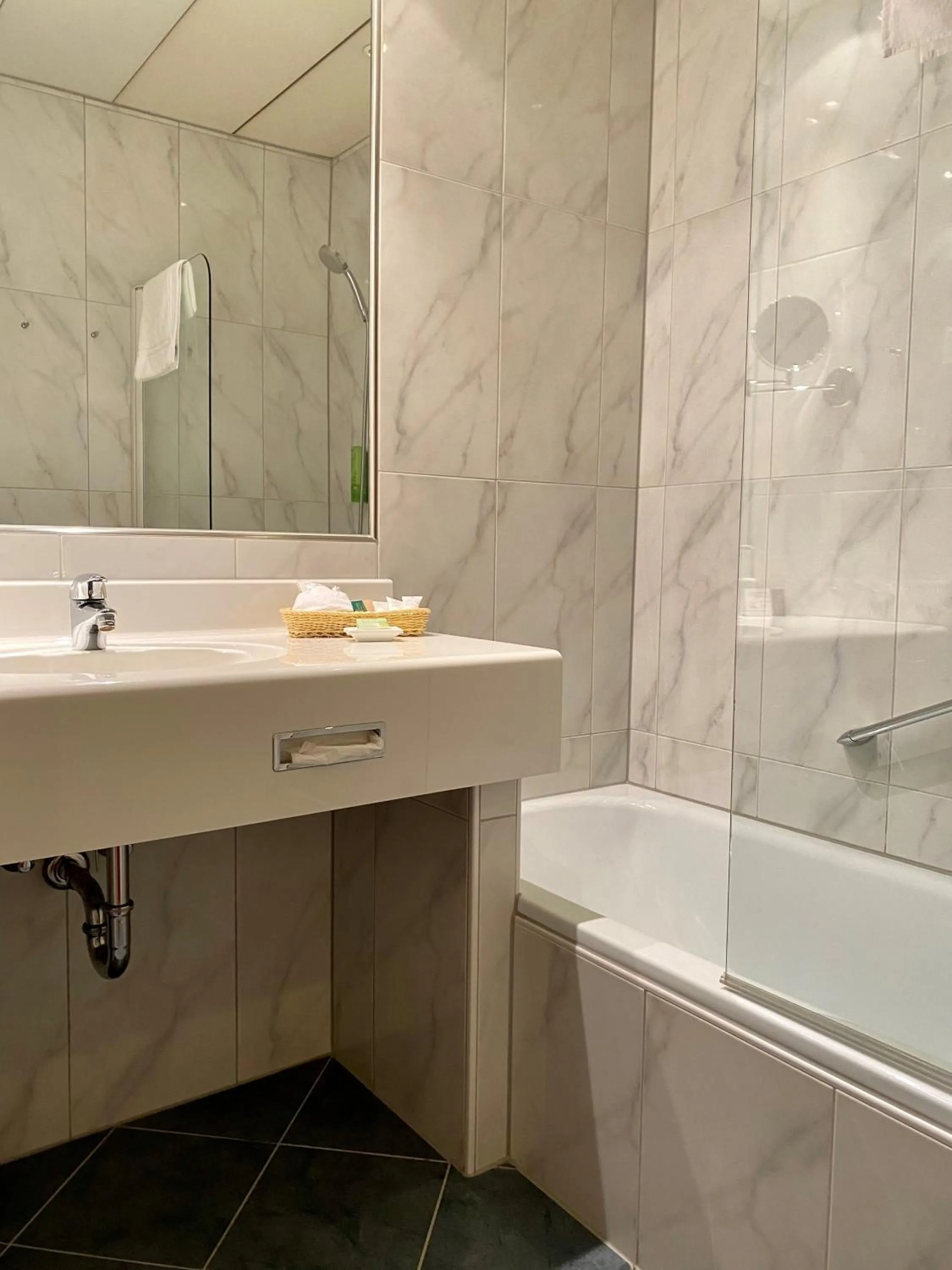 Family Room in Sporthotel Royer