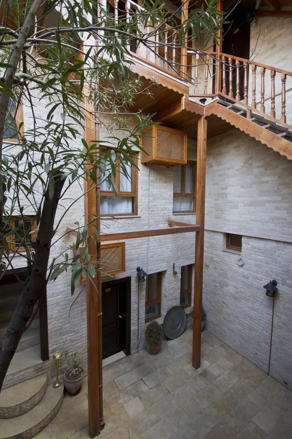 Property building in Zeynep Hanim Konagi Property building in Zeynep Hanim Konagi