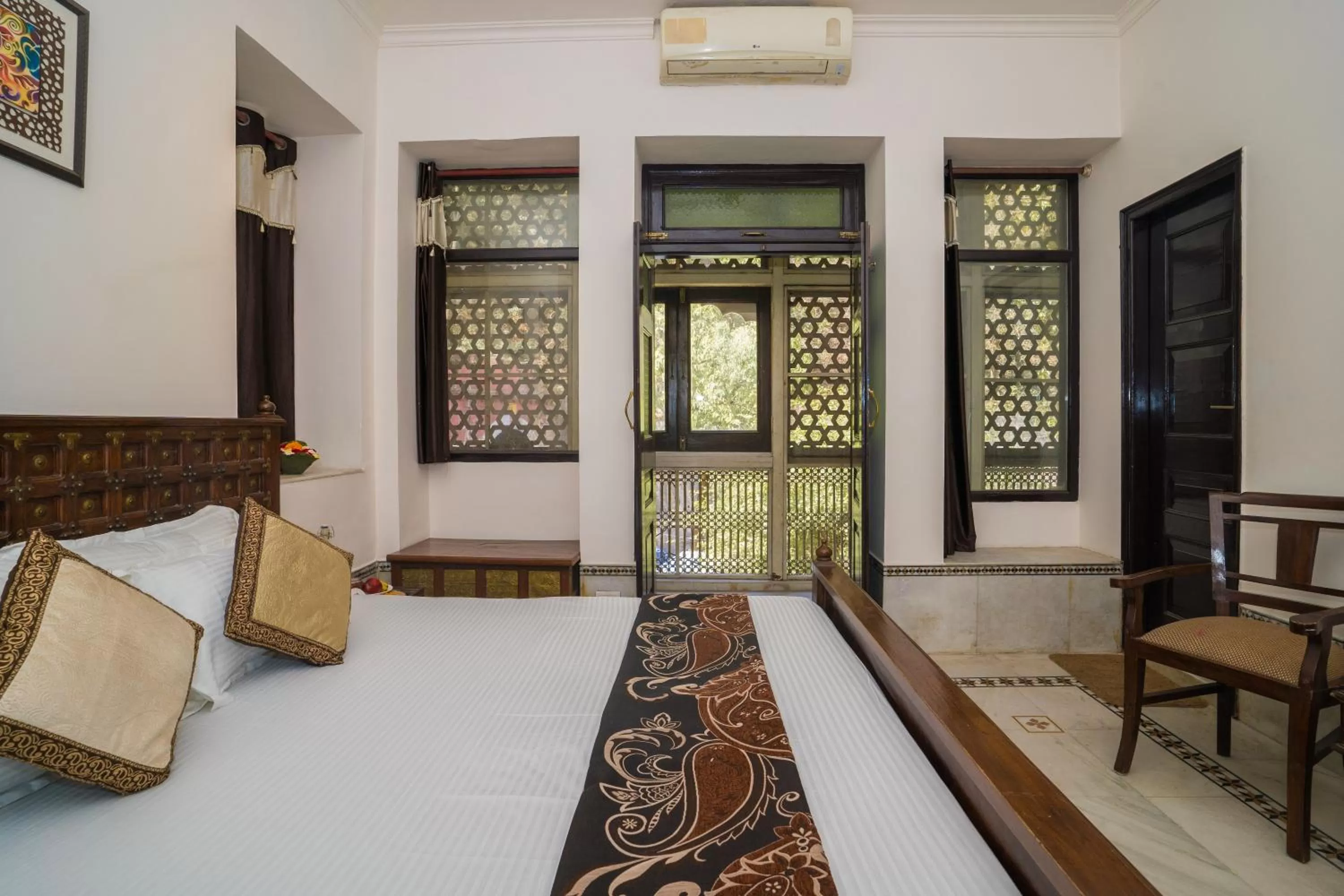 Bed in Ganga Heritage By Howard