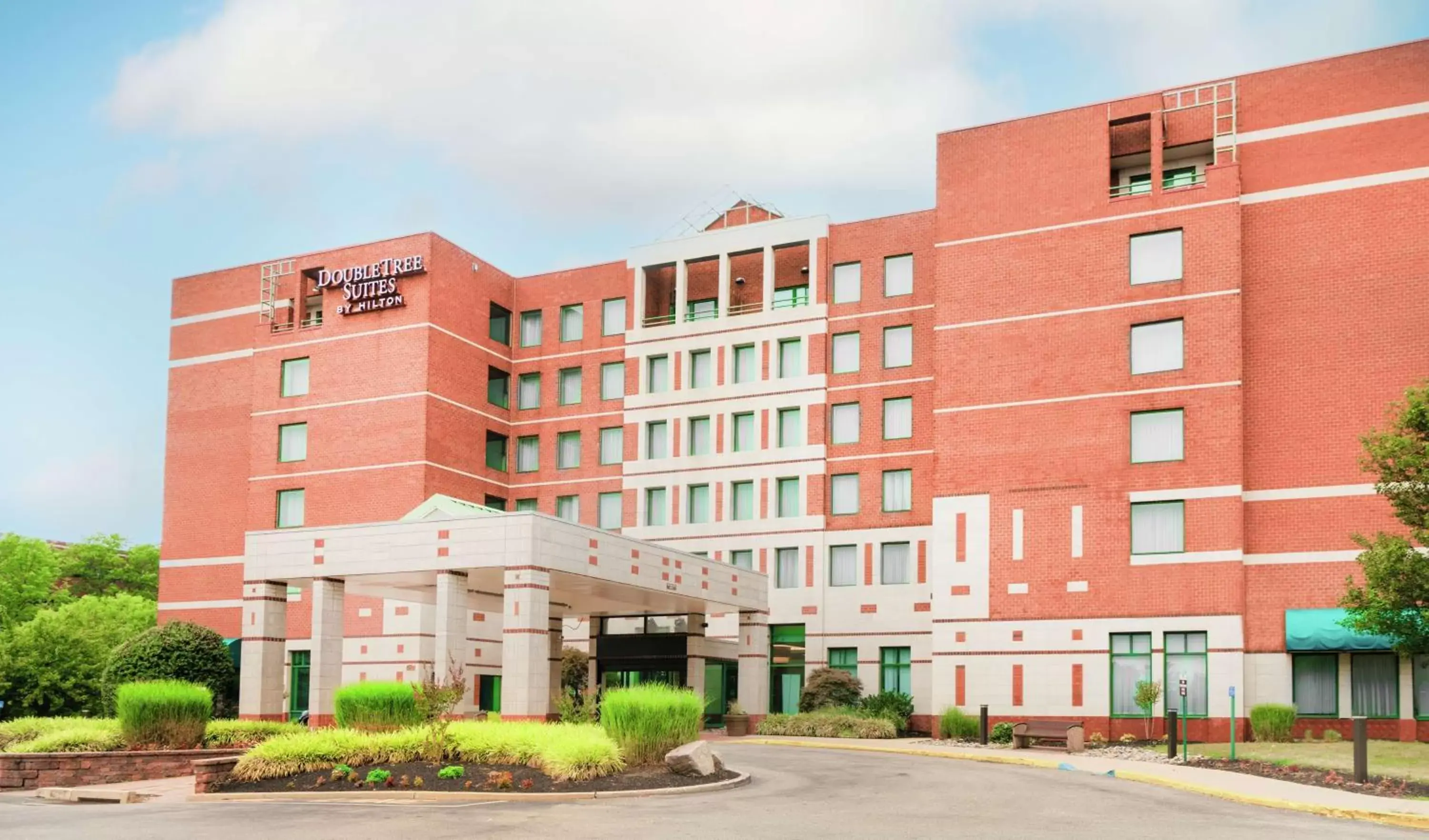 Property Building in DoubleTree Suites by Hilton Hotel Philadelphia West