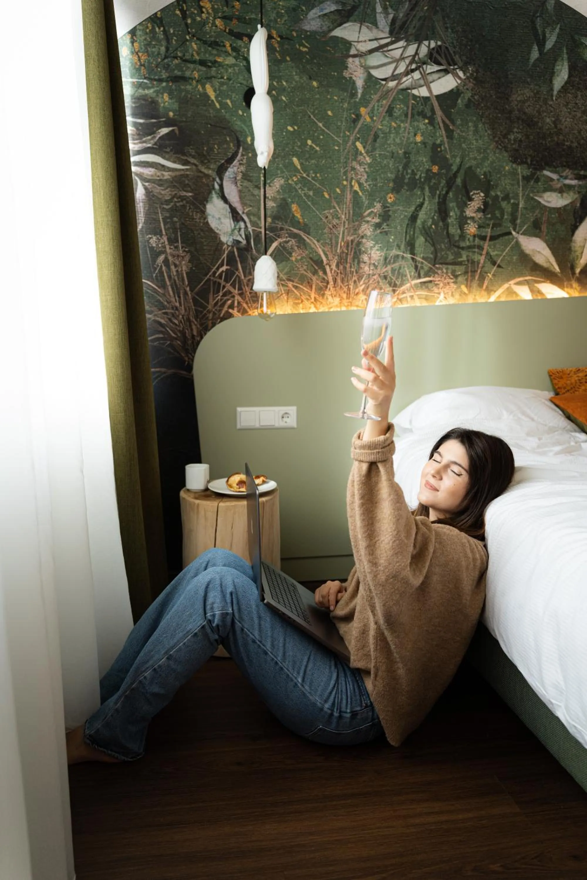 Bedroom, Bed in The Weekend Hotel