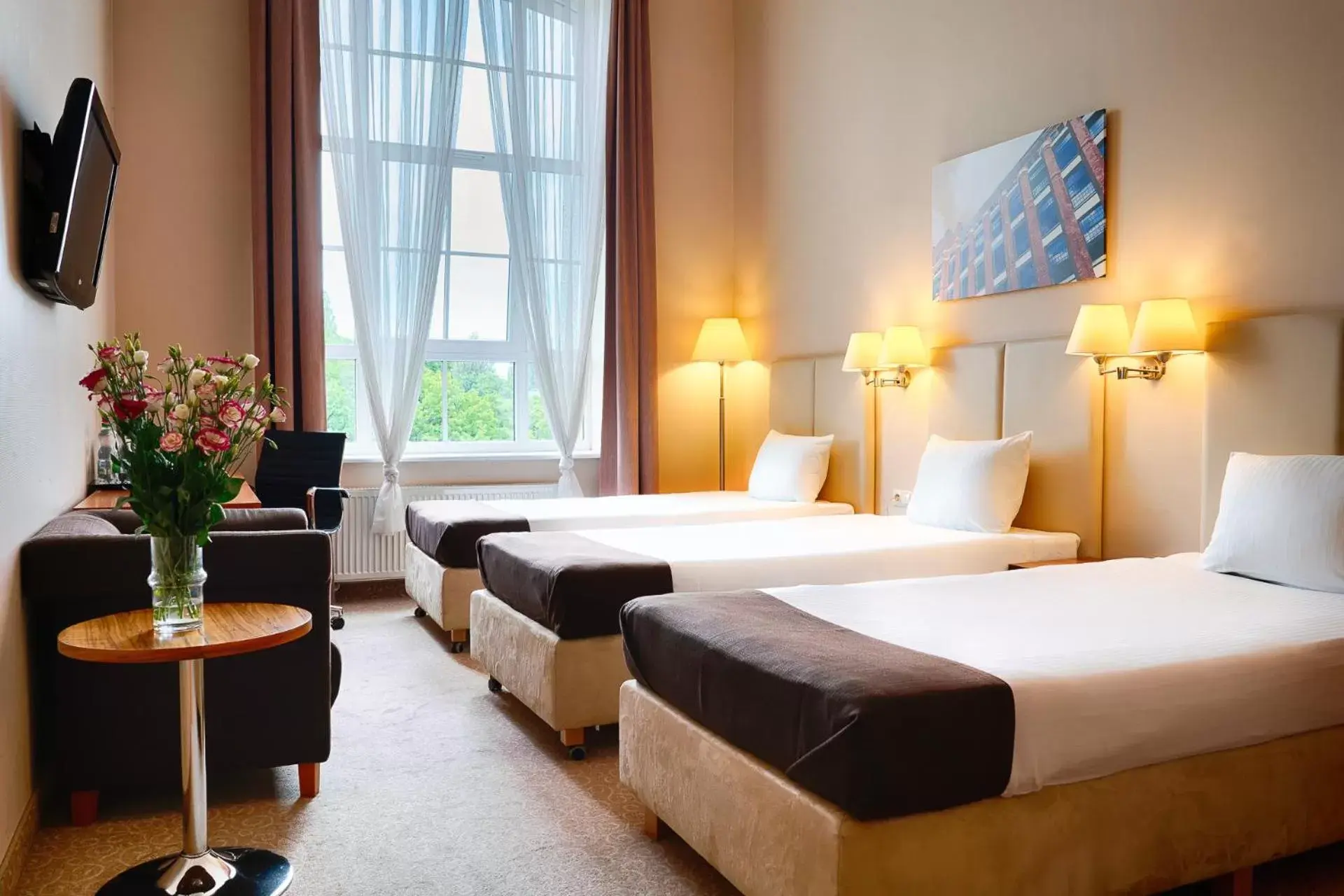 Photo of the whole room, Bed in Focus Hotel Łódź Photo of the whole room, Bed in Focus Hotel Łódź