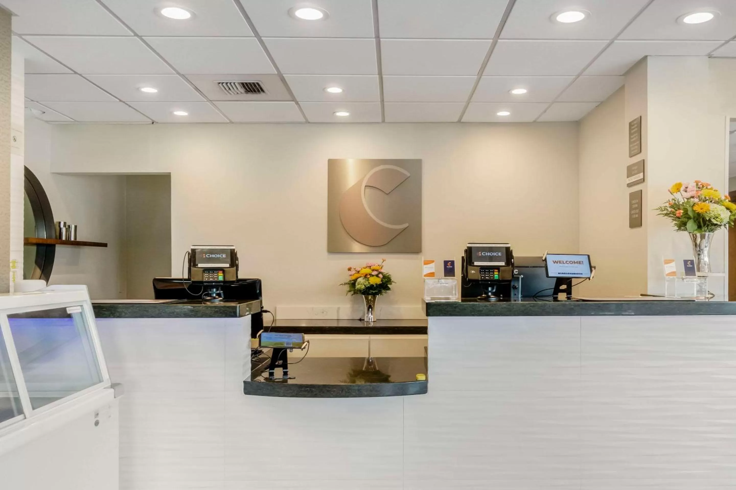 Lobby or reception in Comfort Inn & Suites Pacific - Auburn