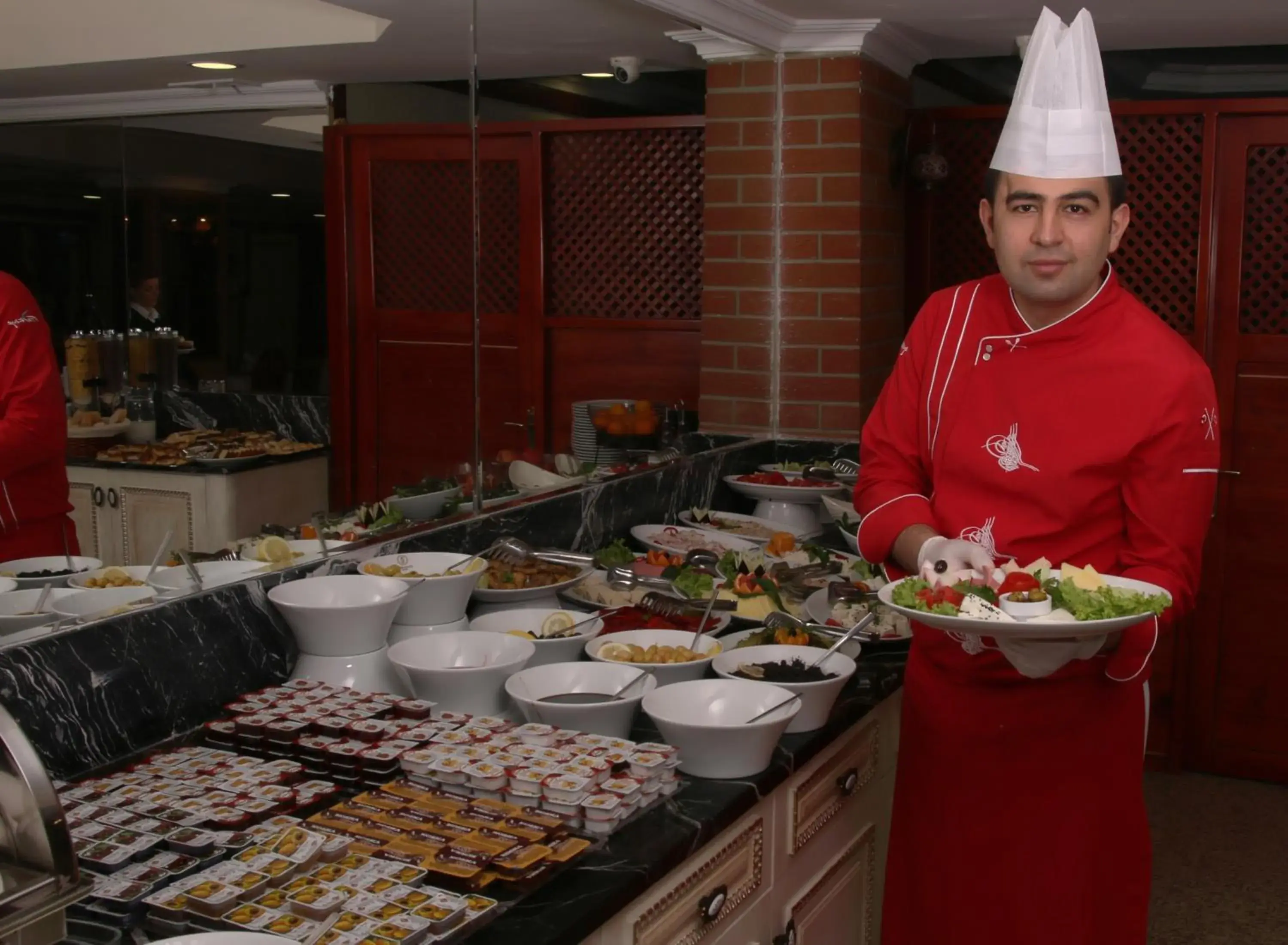 Staff, Food in Seher HOTEL
