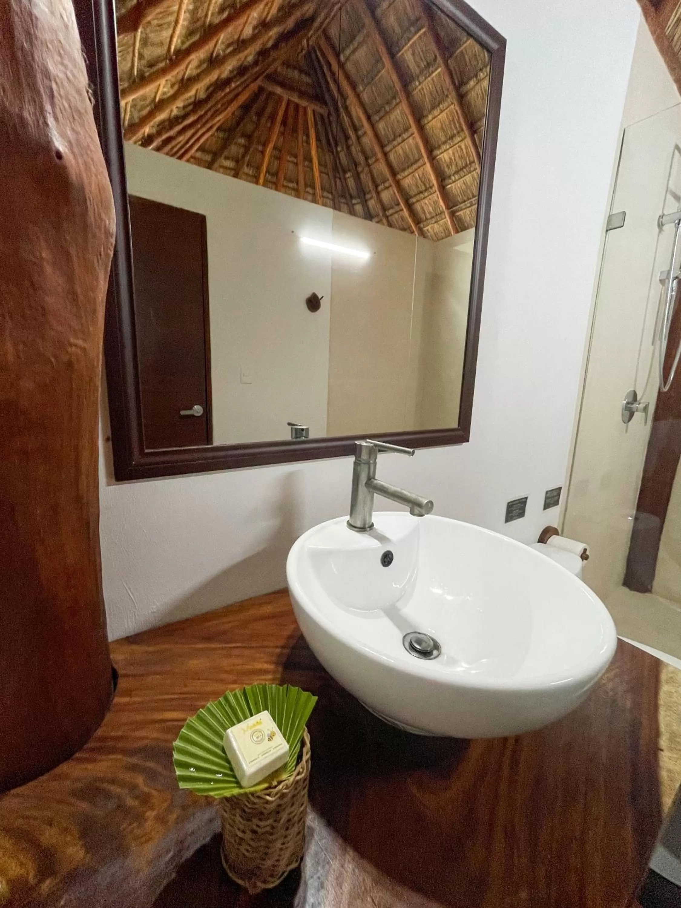 Bathroom in Zamna eco-lodge Tulum