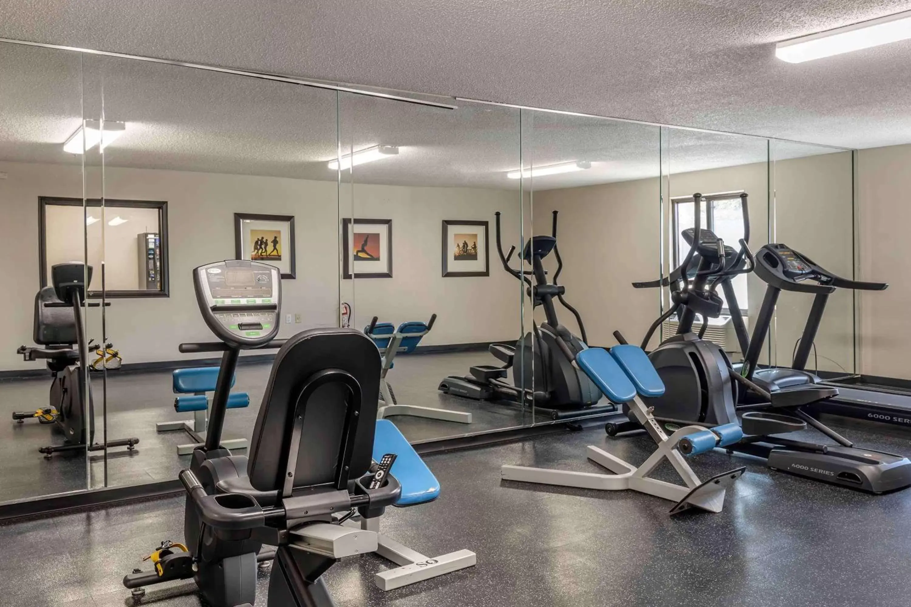 Fitness centre/facilities, Fitness Center/Facilities in Extended Stay America Suites - Arlington - Six Flags
