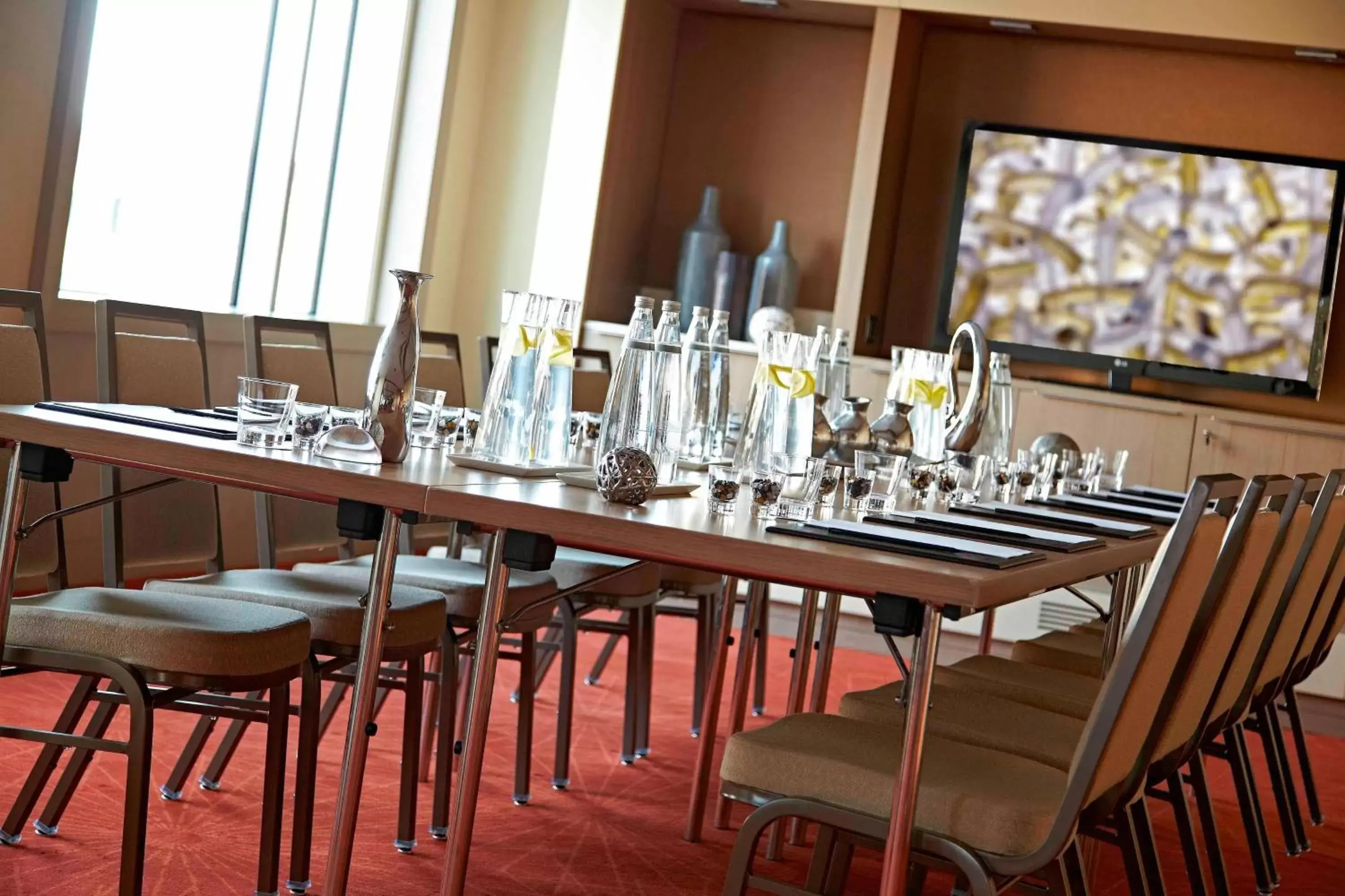 Meeting/conference room, Restaurant/Places to Eat in Renaissance Istanbul Polat Bosphorus Hotel