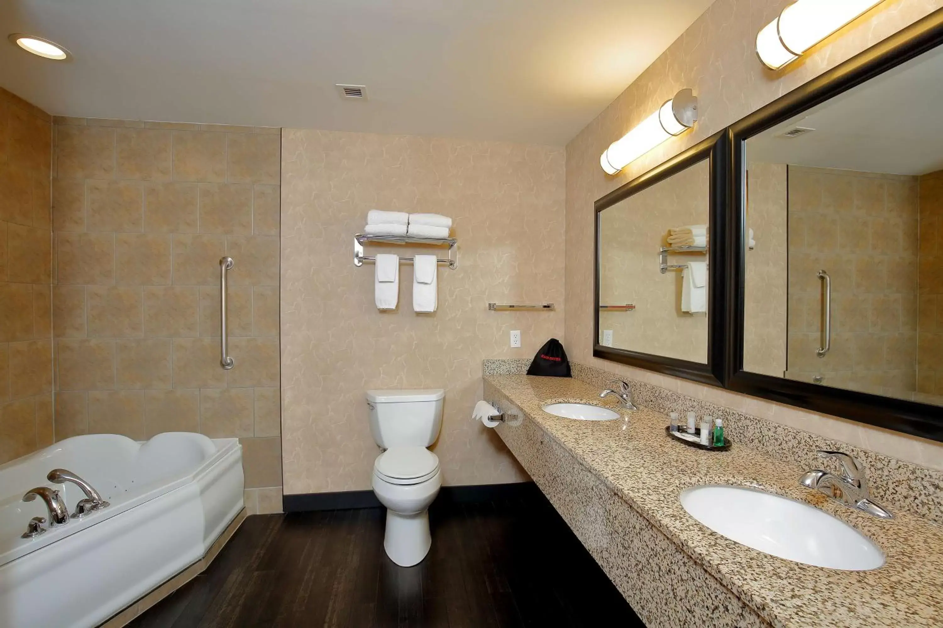 Bathroom in Best Western Blairmore