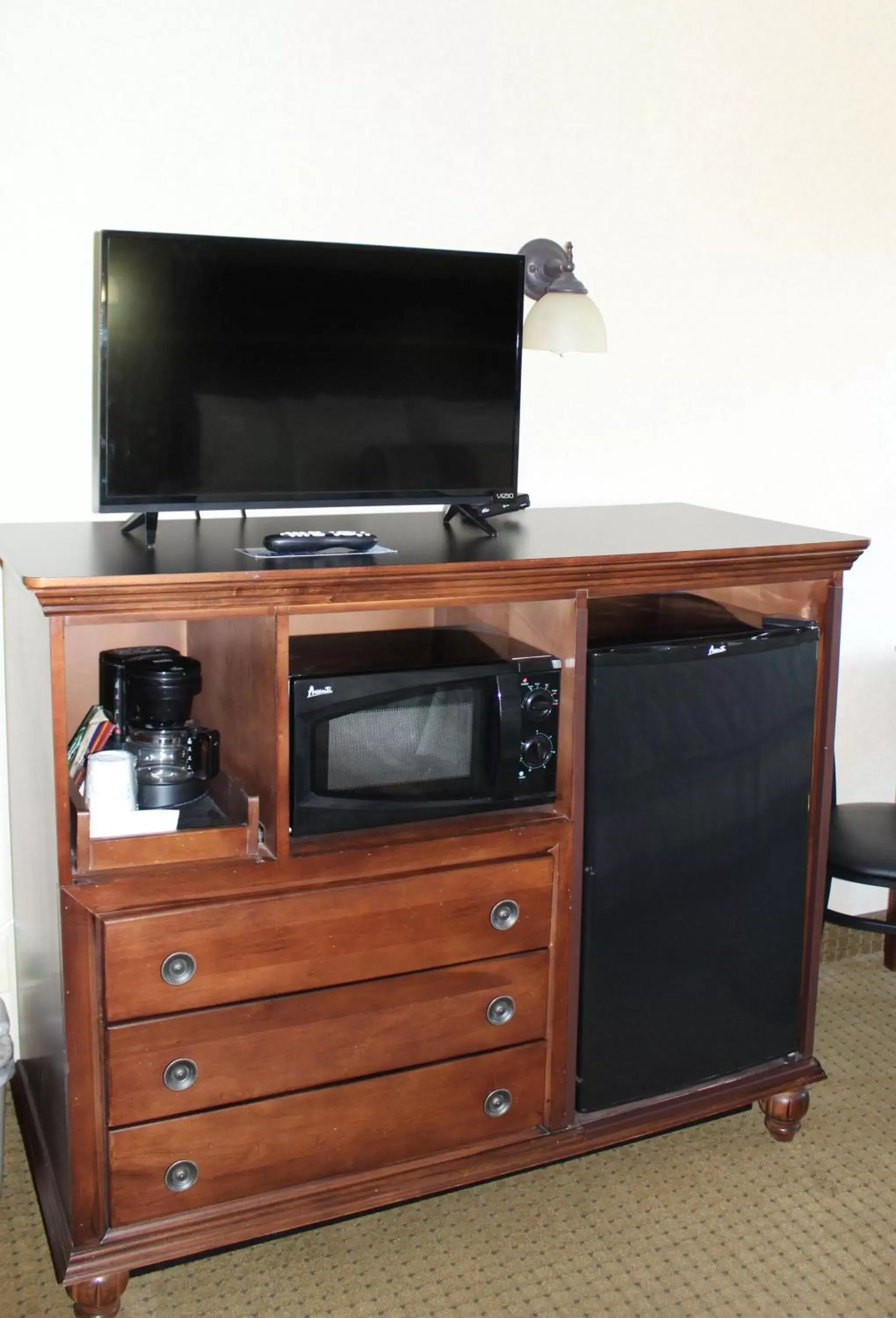 TV/Entertainment Center in The Boardwalk Inn