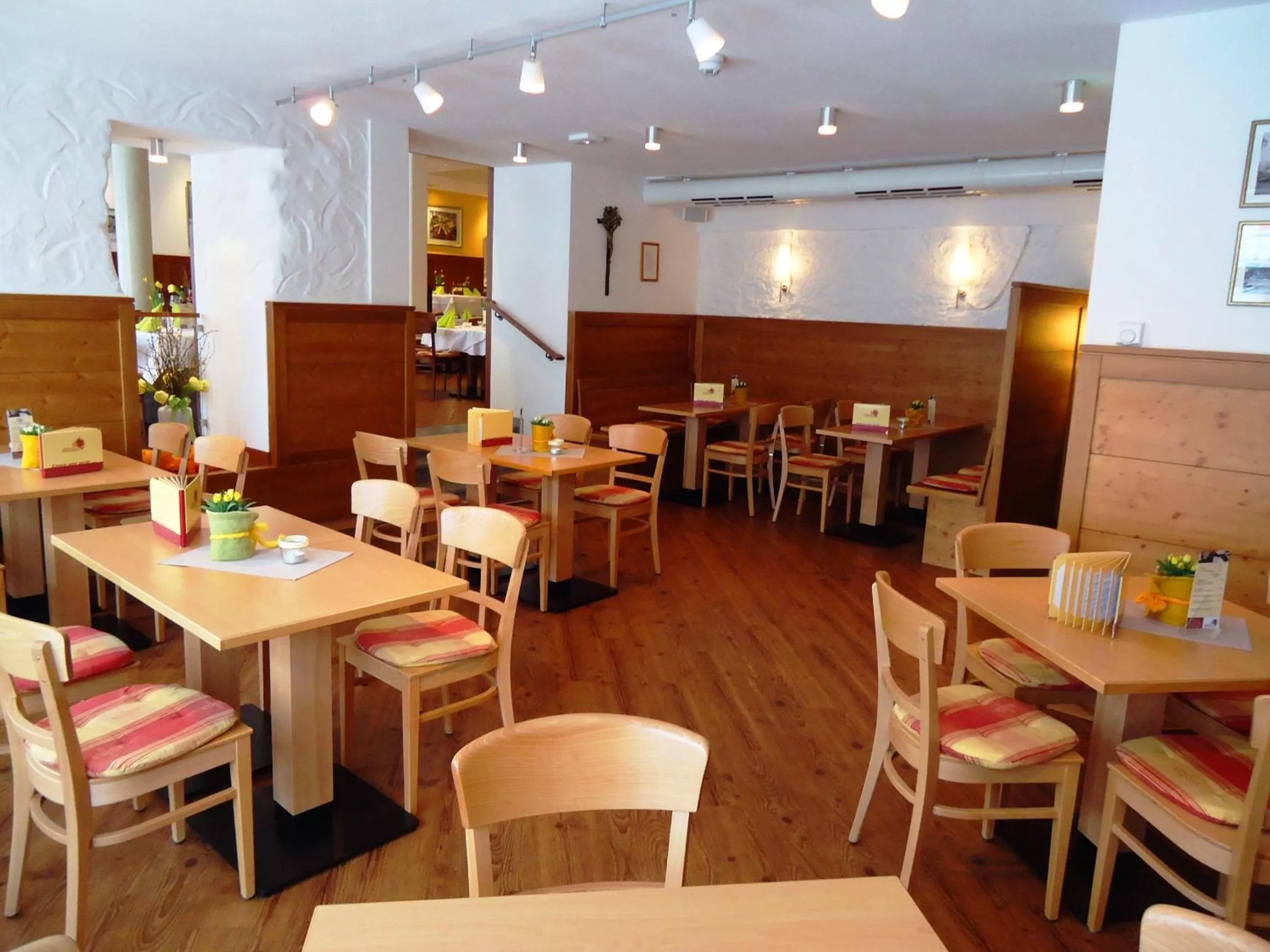 Restaurant/places to eat in Hotel Gasthof Posthalter