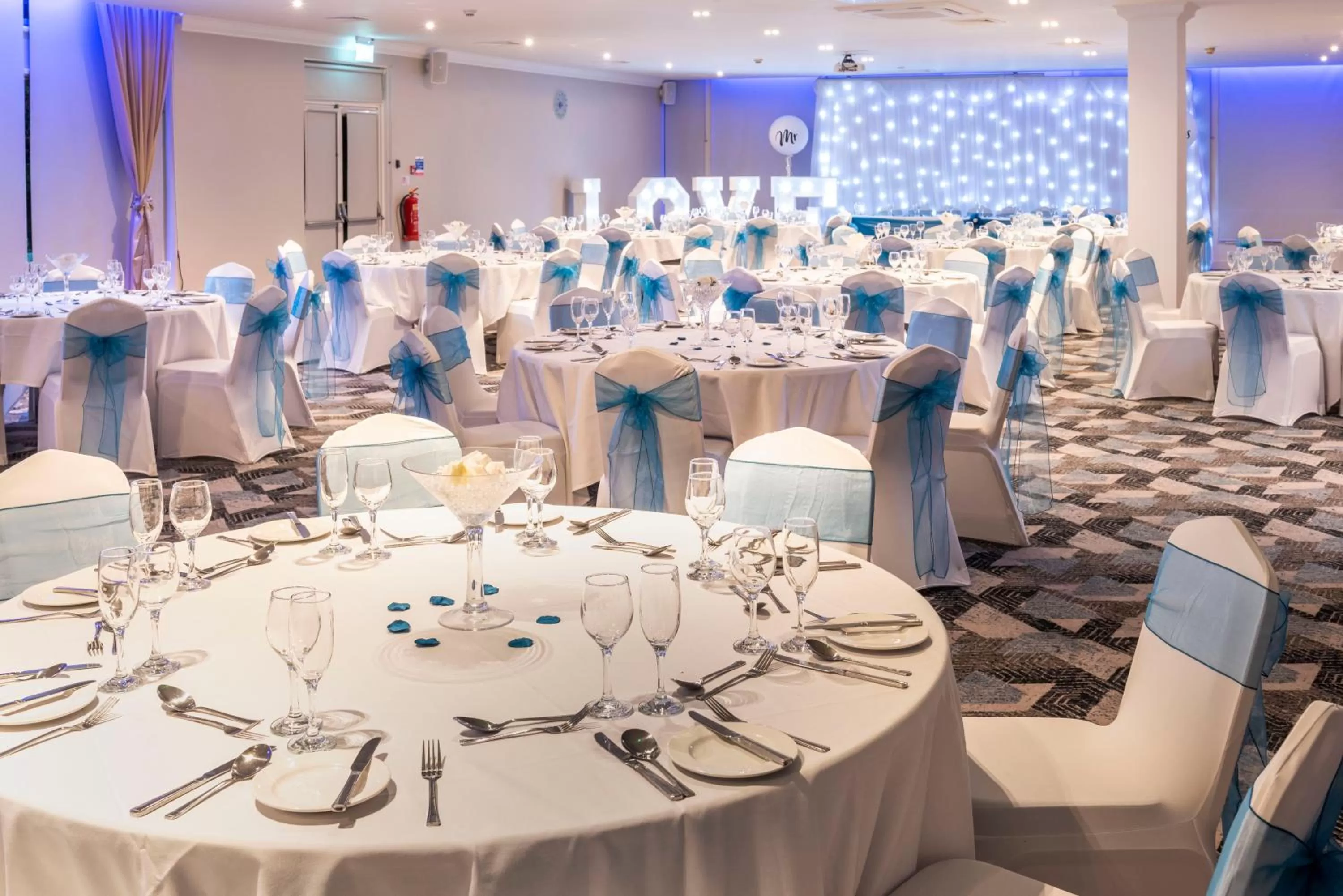 Meeting/conference room in Holiday Inn Birmingham M6, Jct7 by IHG