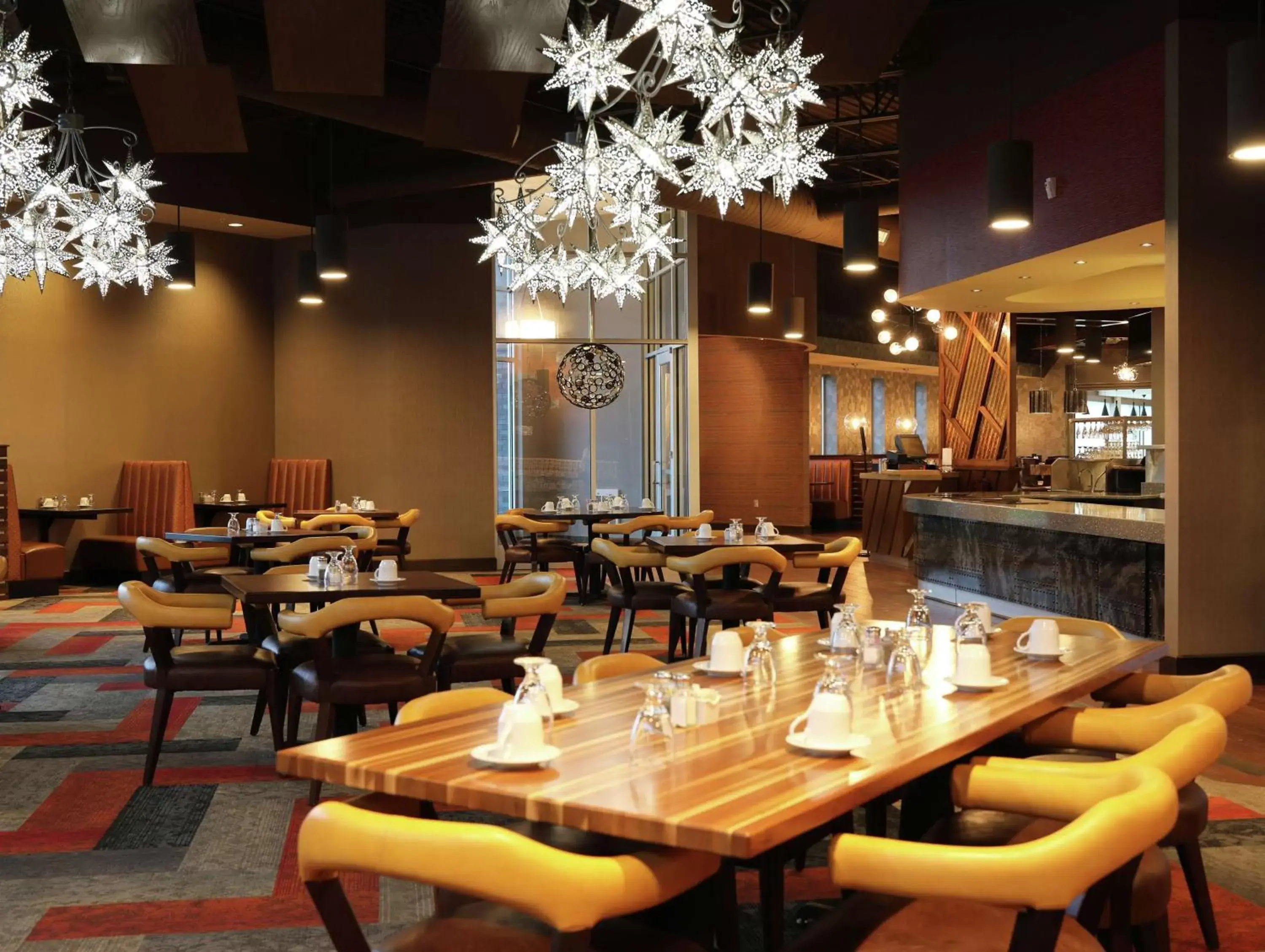Restaurant/Places to Eat in Doubletree By Hilton Omaha Southwest, Ne
