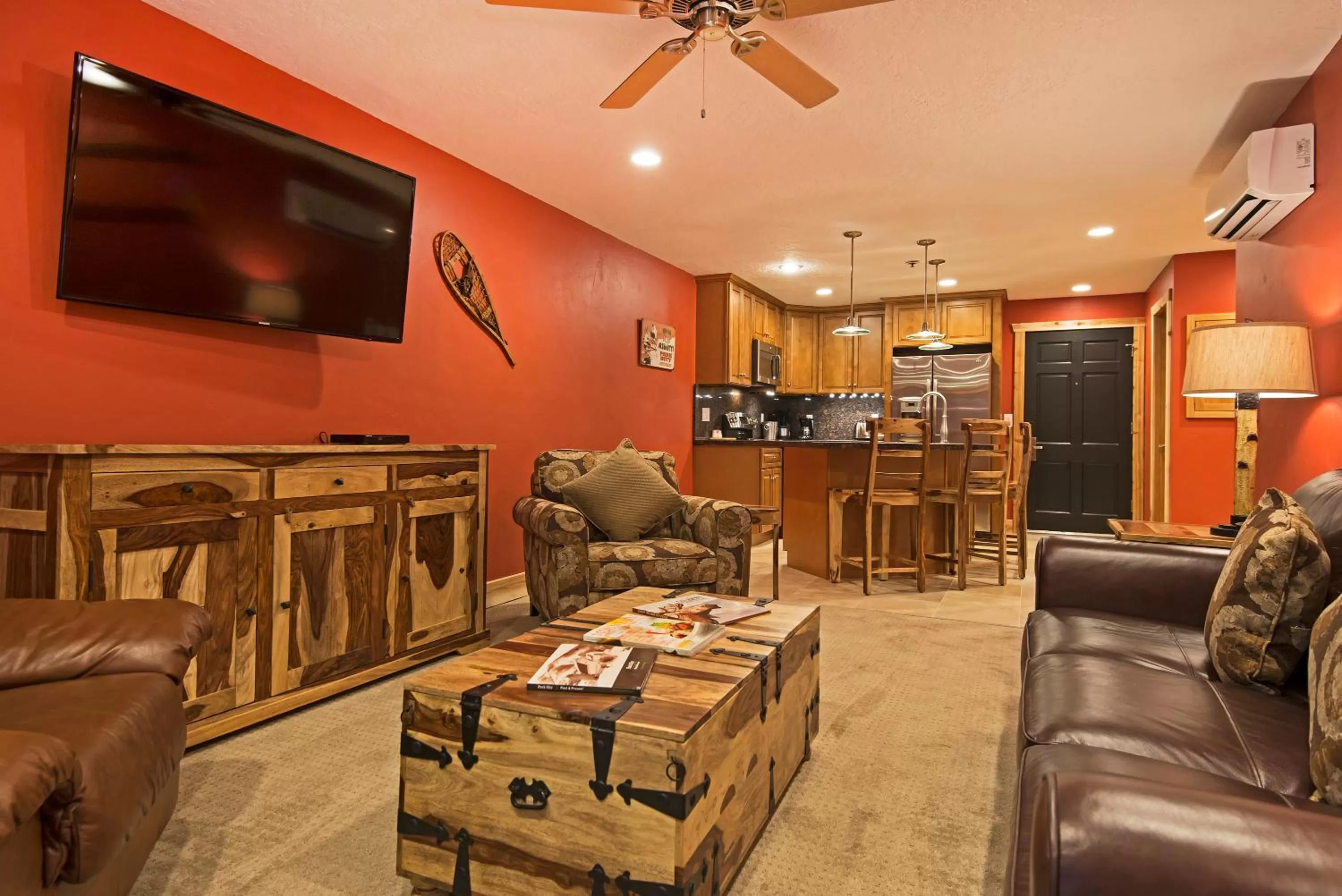 One-Bedroom Apartment in Treasure Mountain Inn