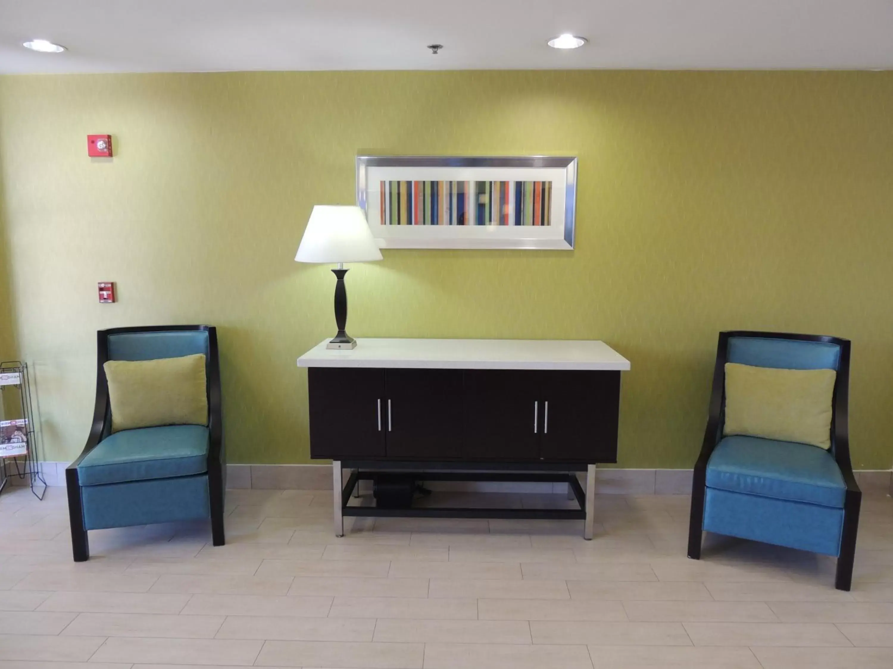 Property building, Seating Area in Holiday Inn Express Trussville, an IHG Hotel