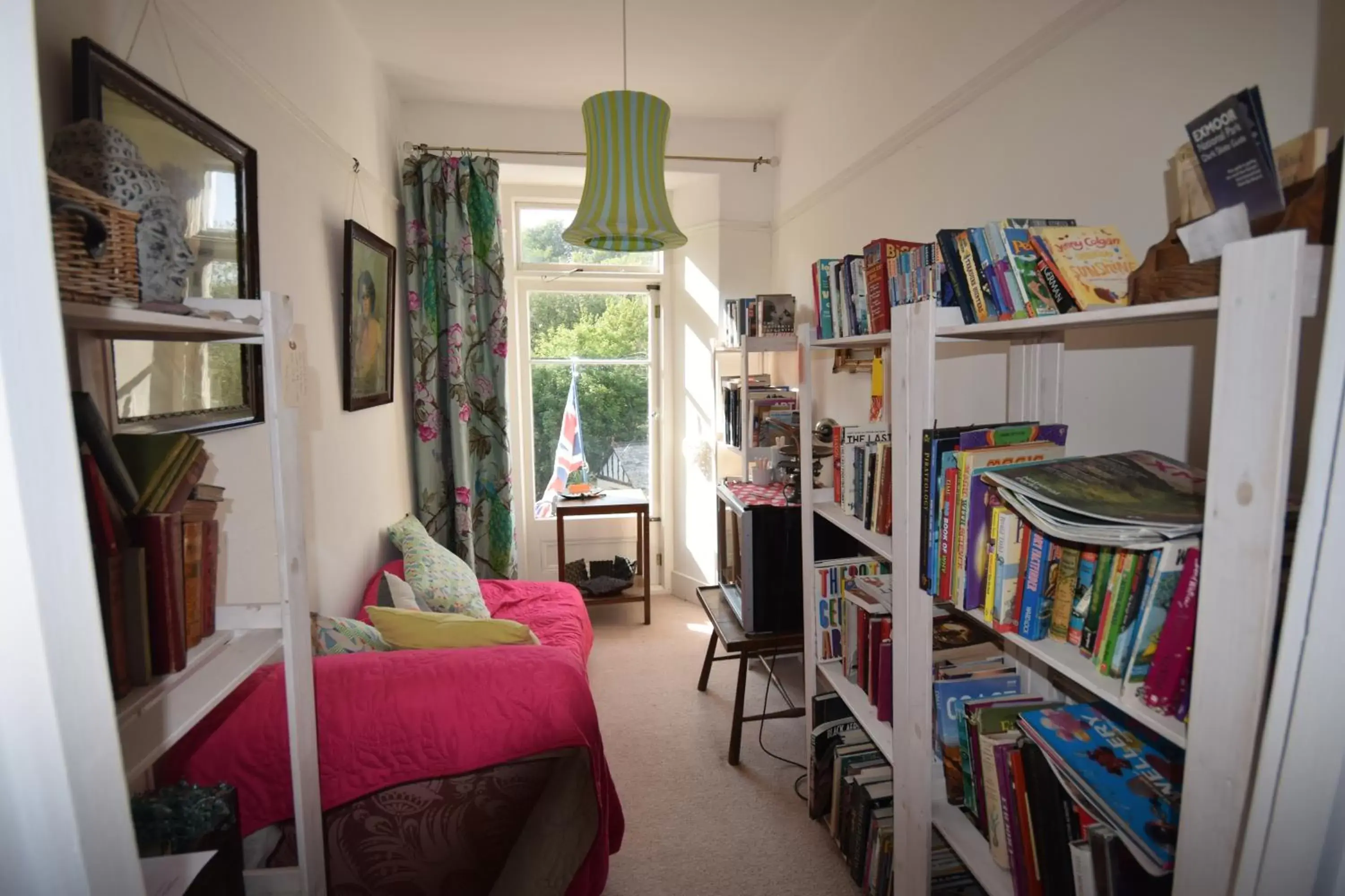 Library in Newberry Beach lodge