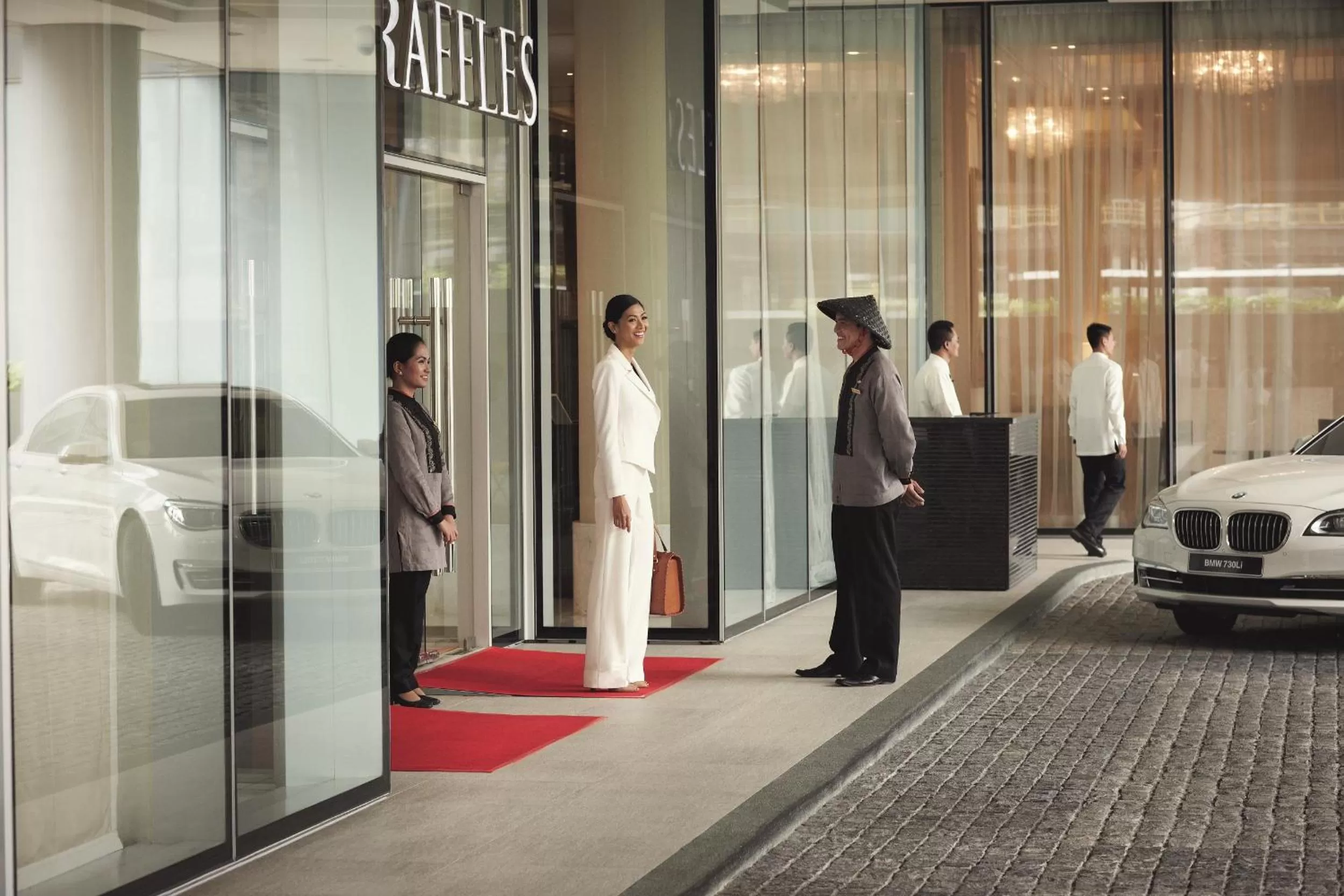 Facade/entrance in Raffles Makati