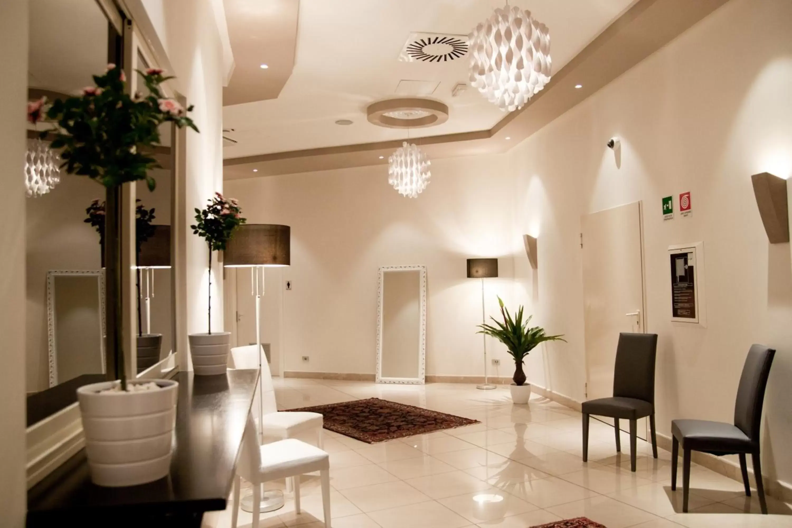 Area and facilities, Lobby/Reception in Plaza Hotel Catania