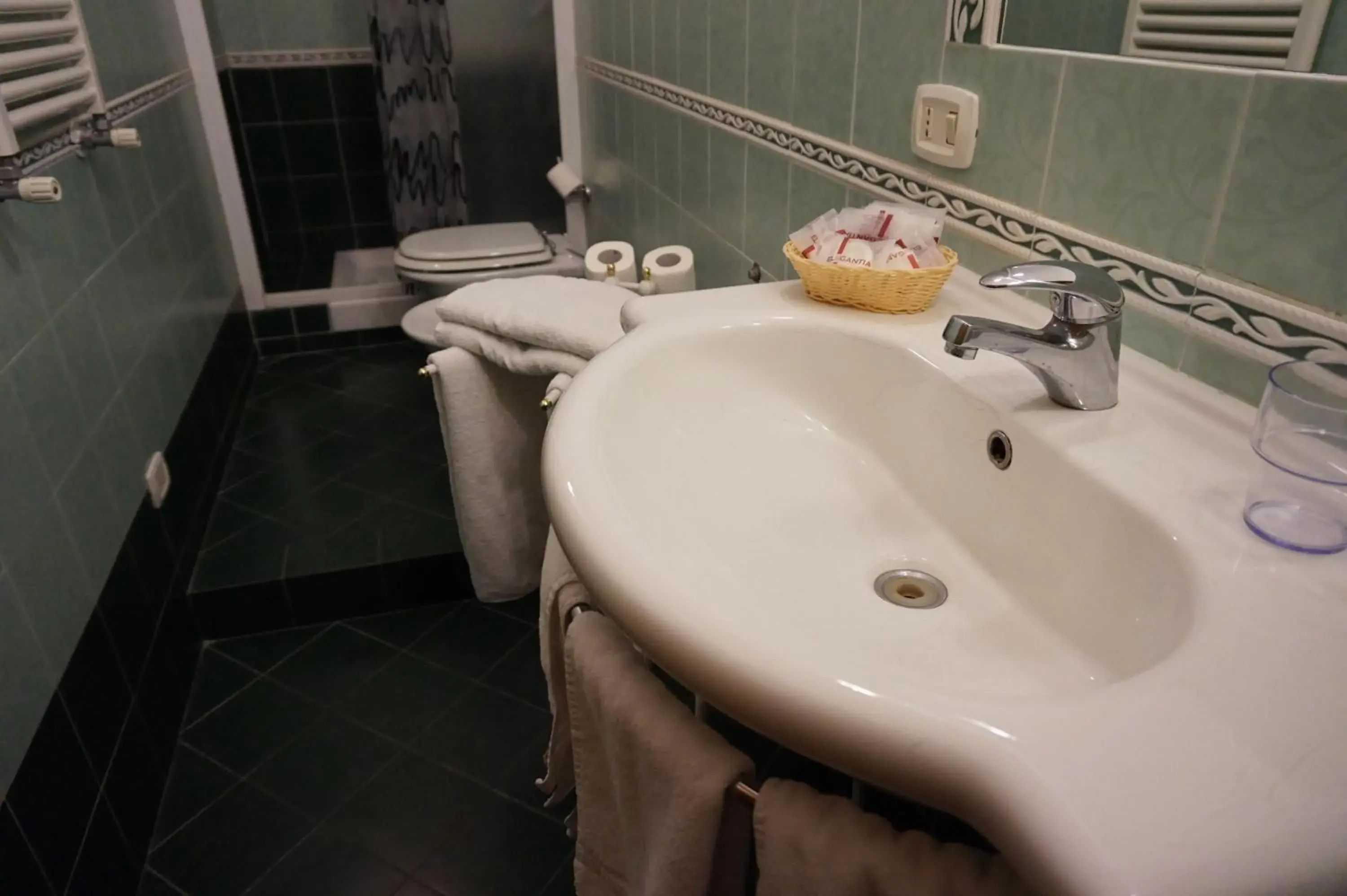 Toilet, Bathroom in Hotel Maryelen