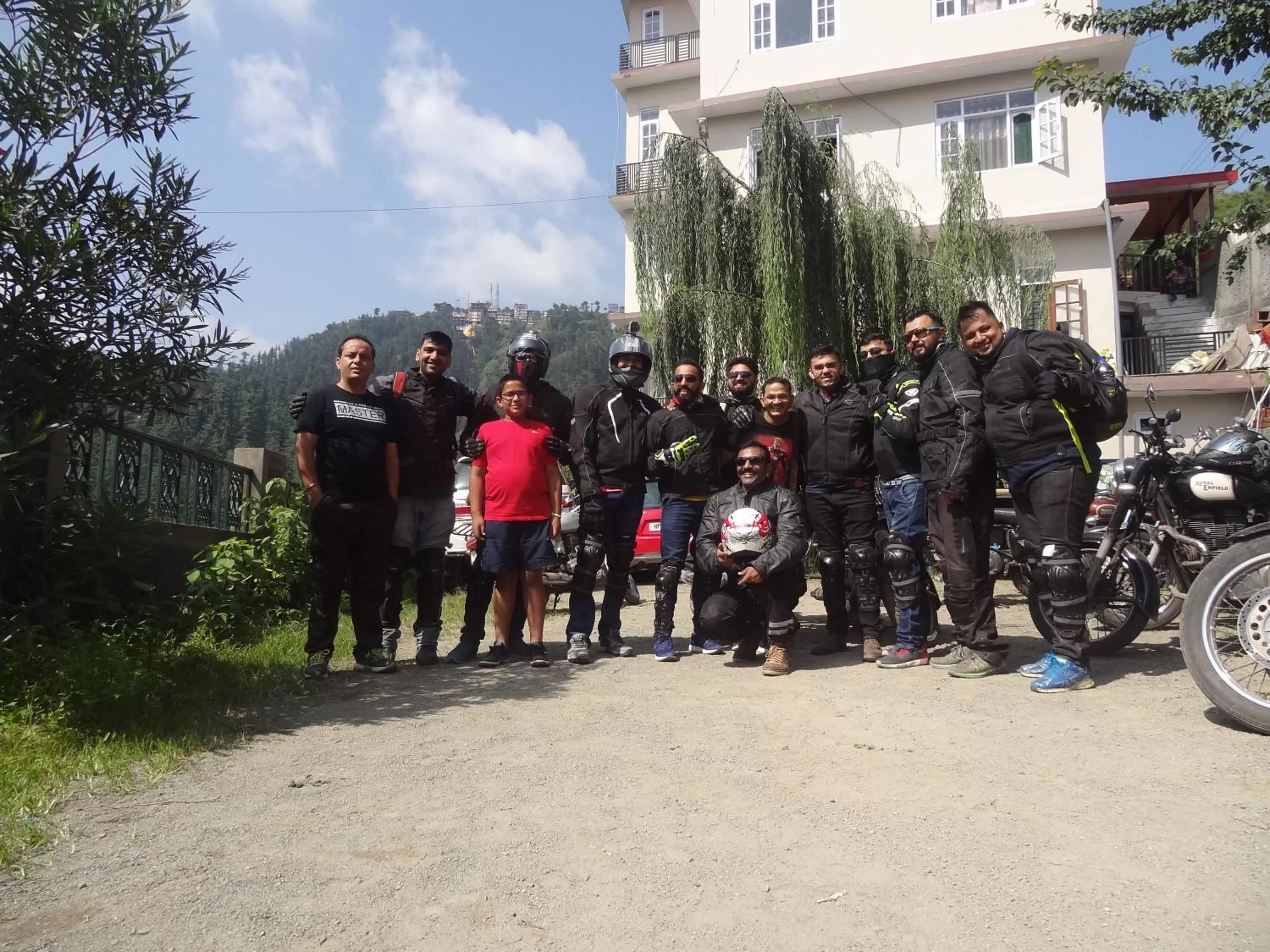 group of guests in Sai Cottage Shimla