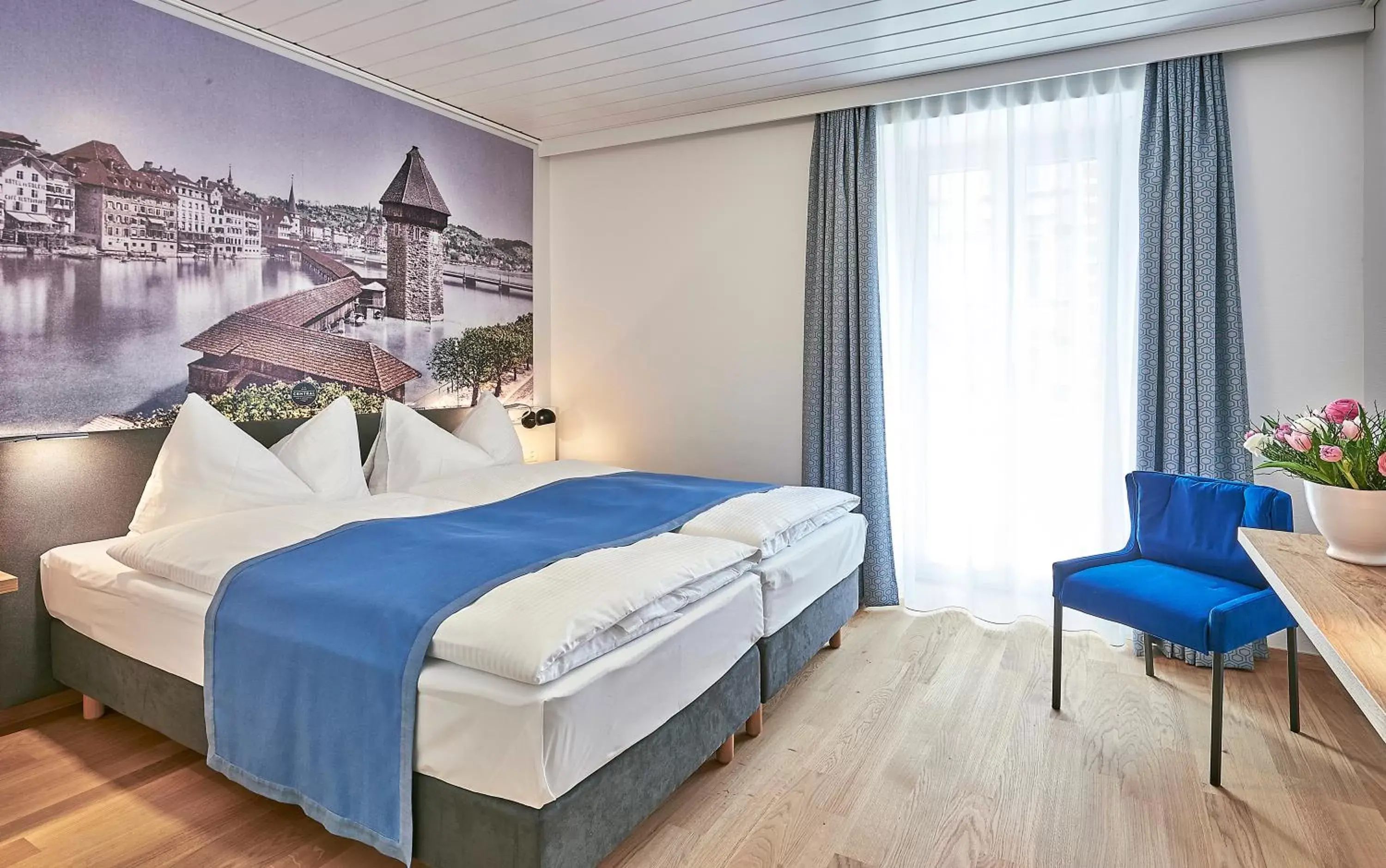 Photo of the whole room in Hotel Central Luzern