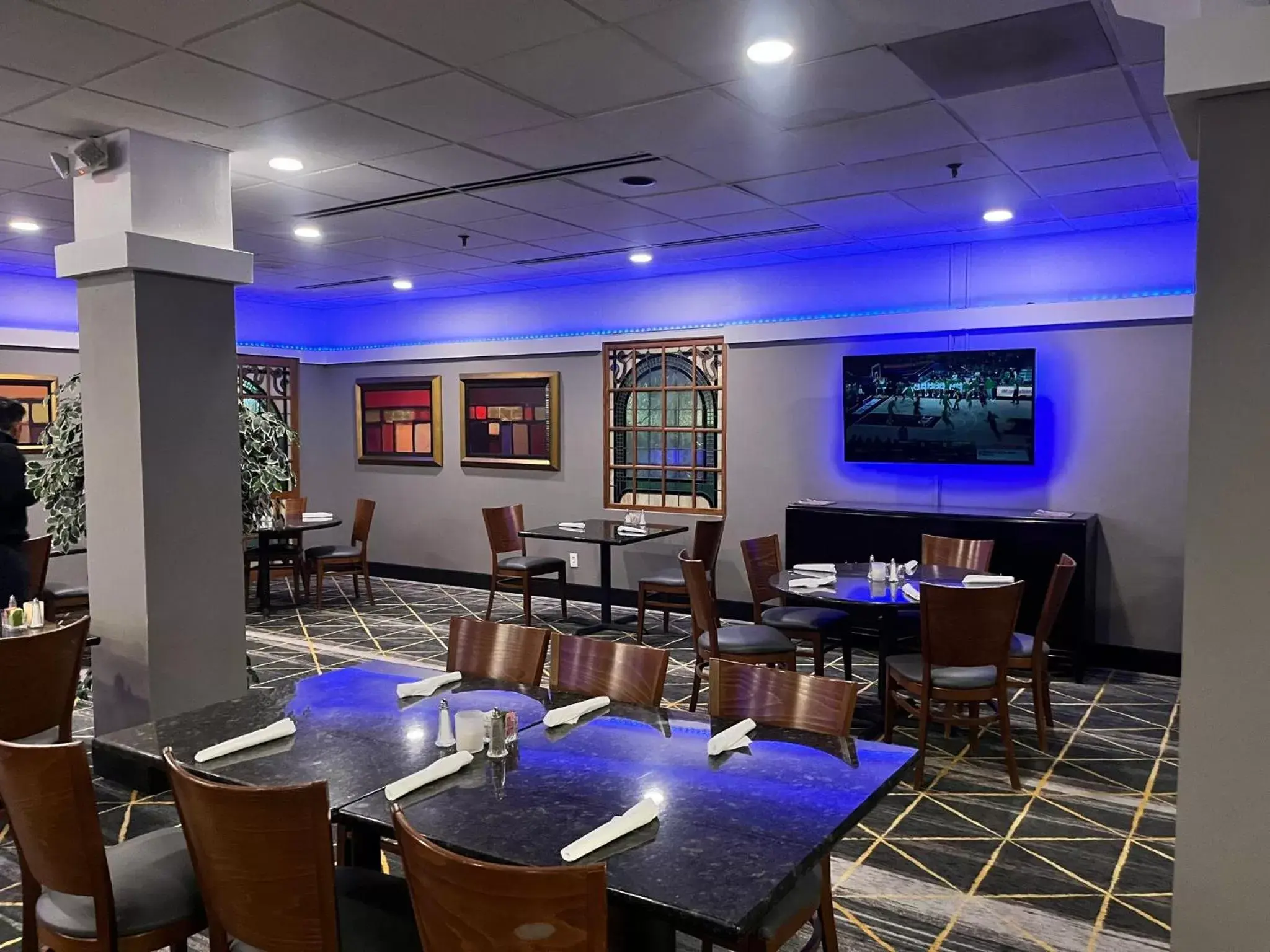 Other, Restaurant/Places to Eat in Holiday Inn Hotel & Suites Springfield, an IHG Hotel
