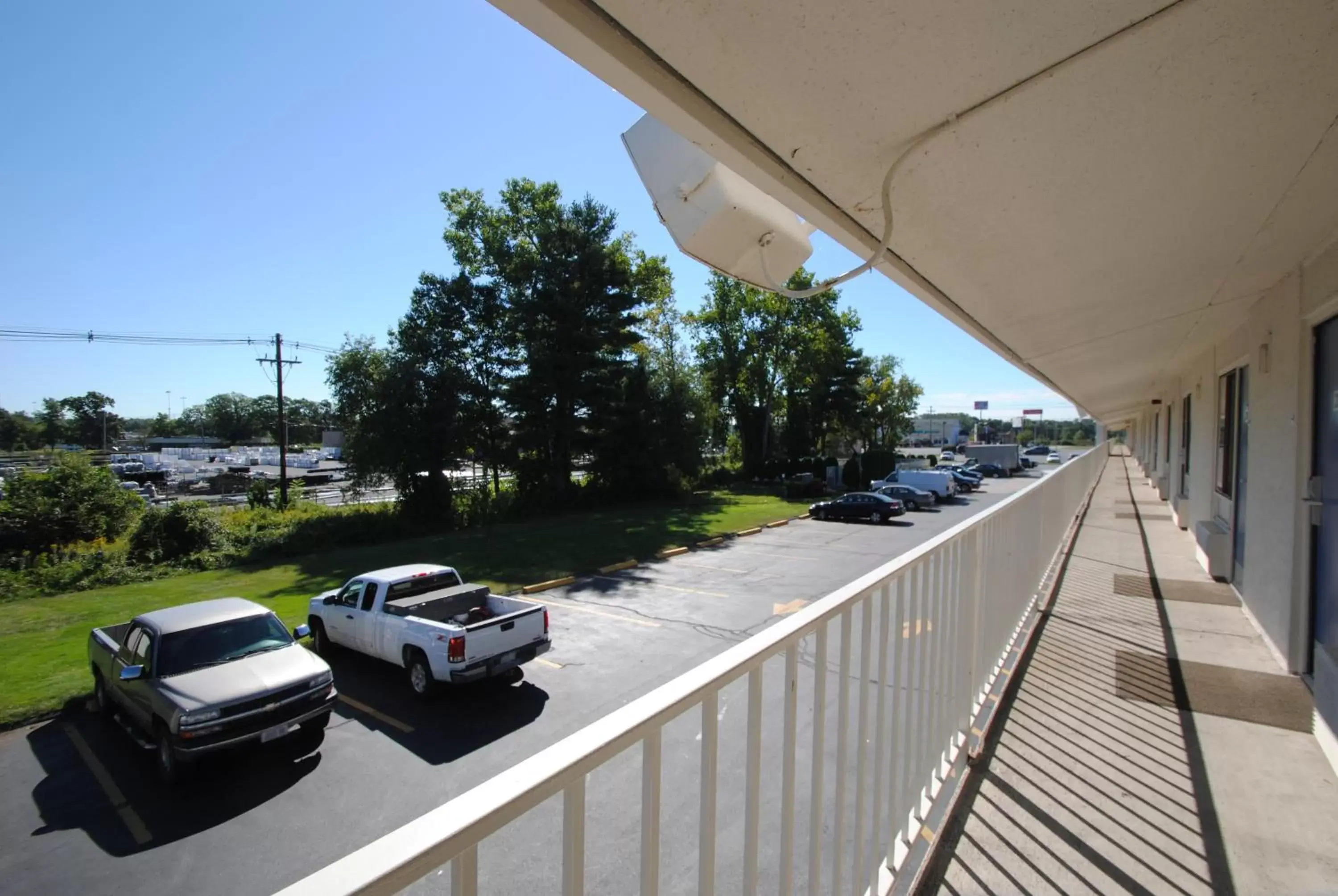 Property building, Balcony/Terrace in Motel 6-Chicopee, MA - Springfield