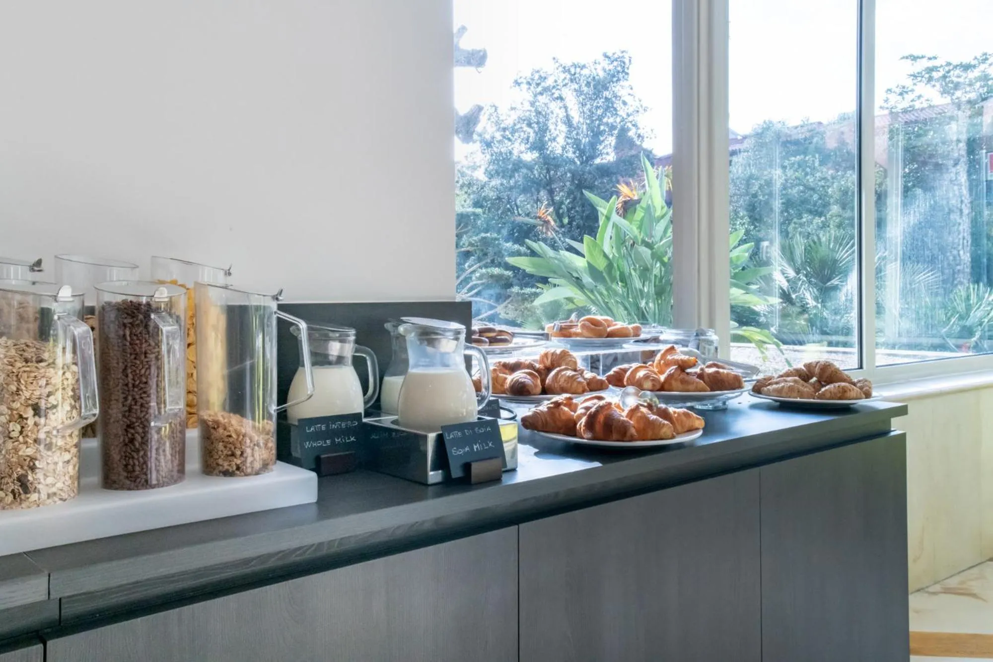 Banquet/Function facilities in Mercure Roma West