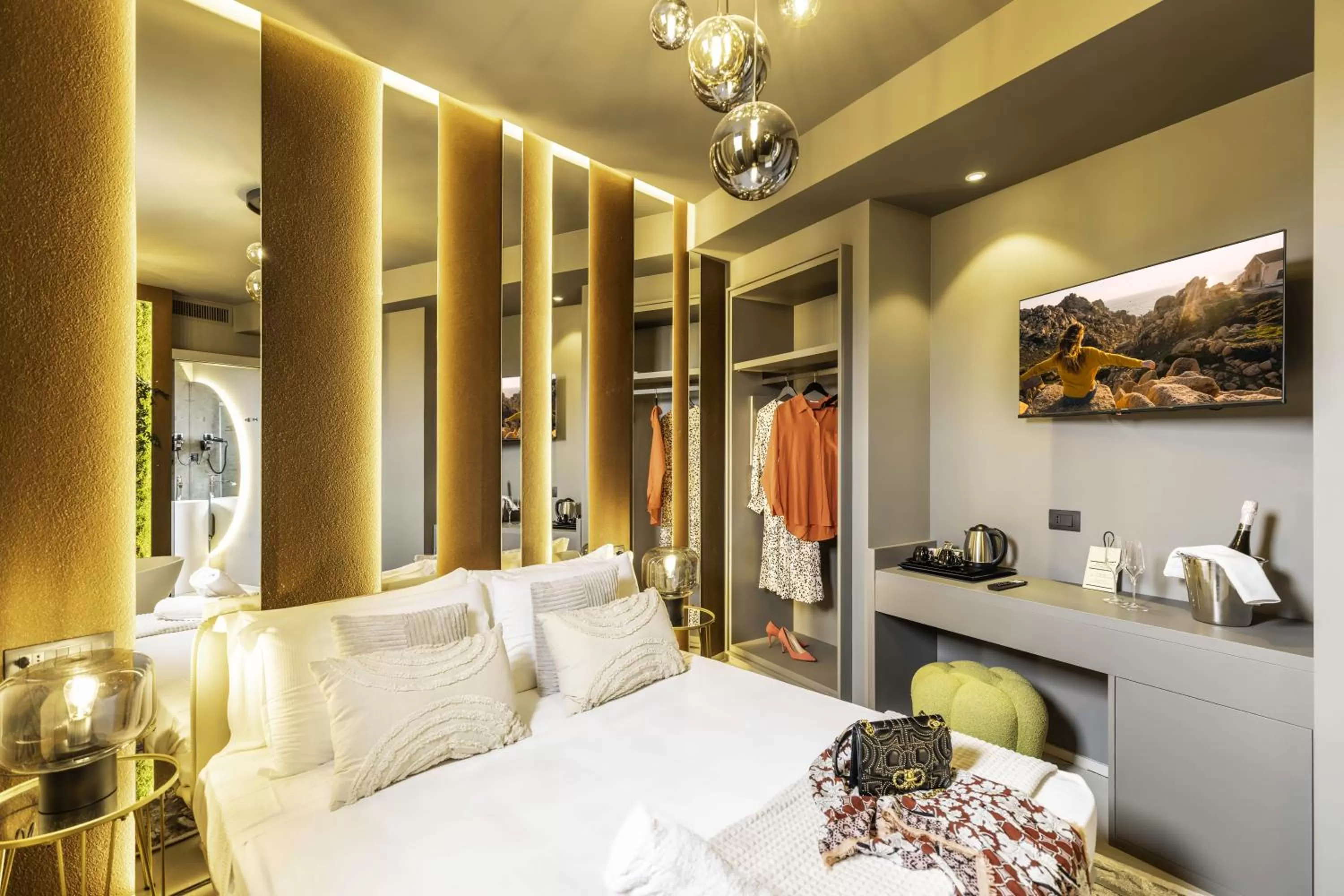 Bed in Boutique Marconi