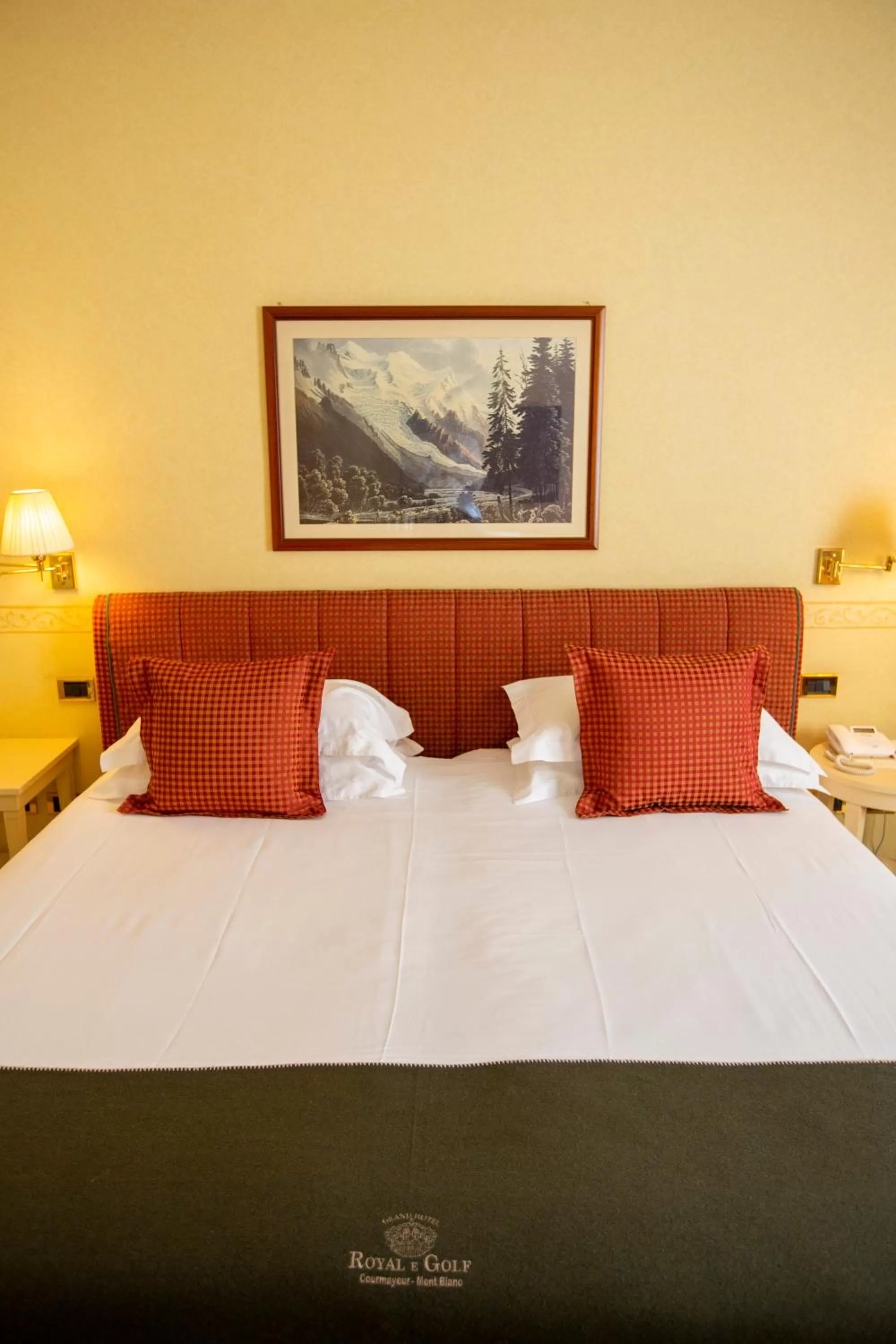 Bed in Grand Hotel Royal E Golf