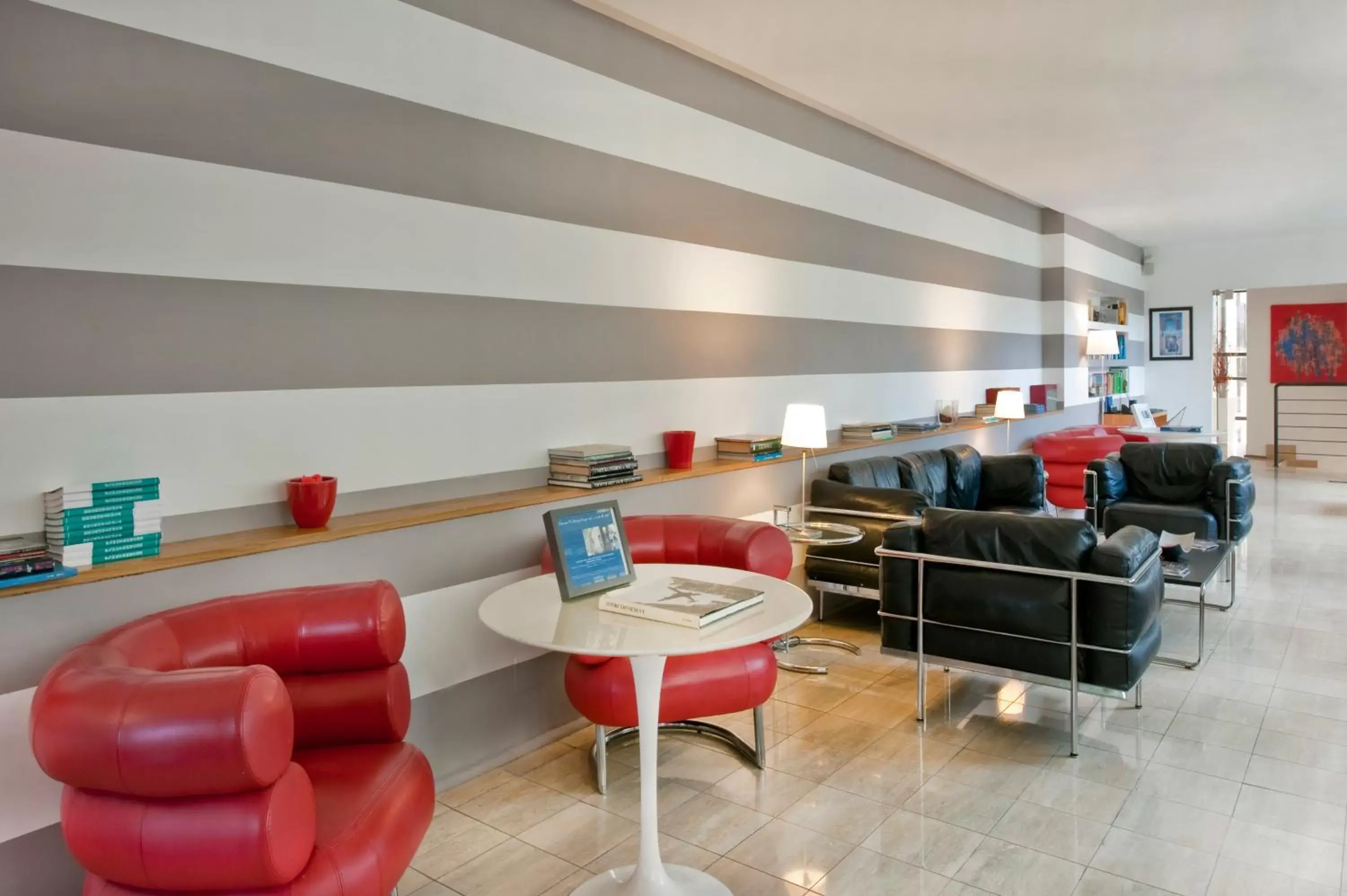 Communal lounge/ TV room, Lounge/Bar in Best Western Ars Hotel