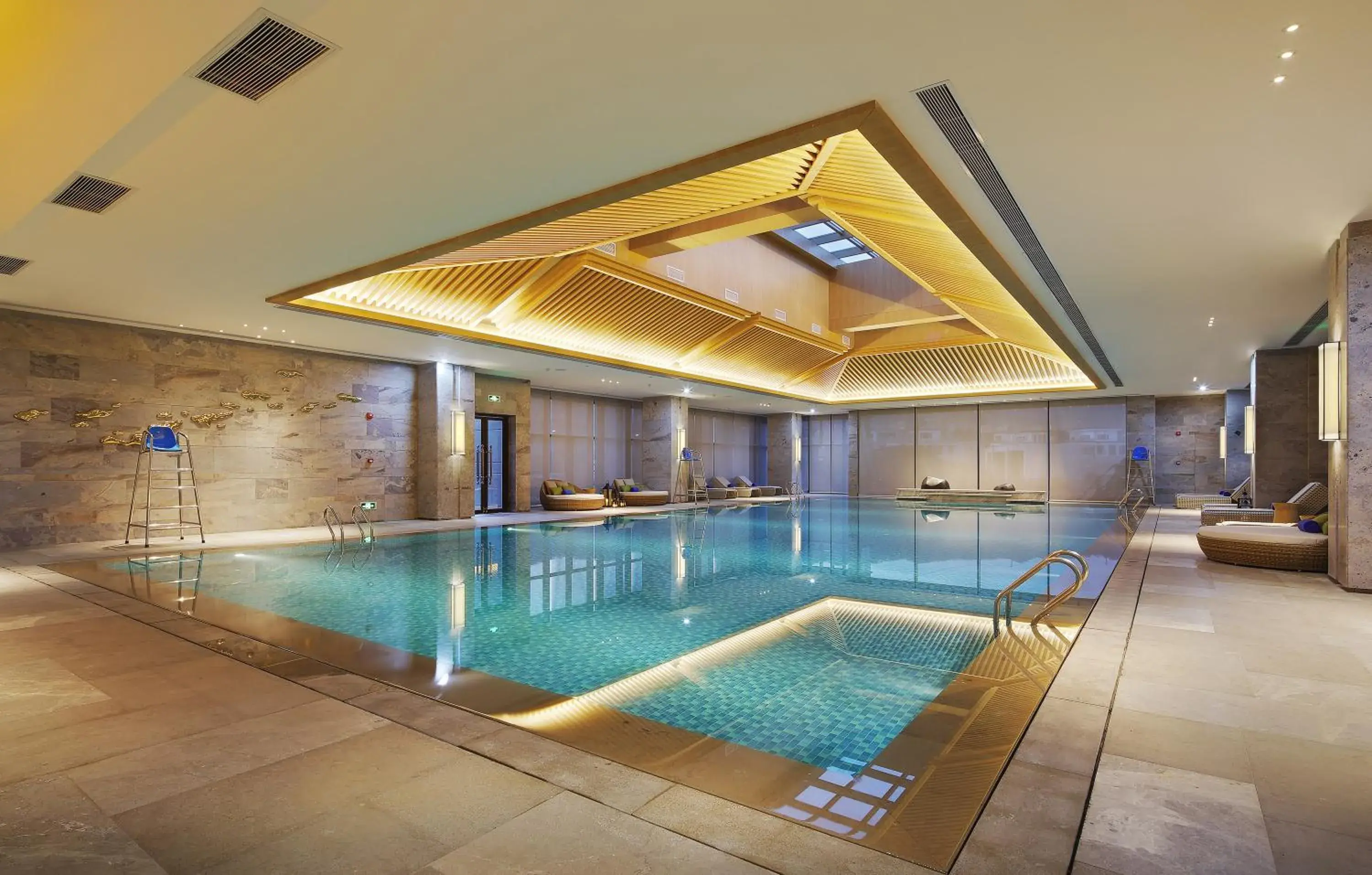 Swimming Pool in Crowne Plaza Nanchang Wanli, an IHG Hotel