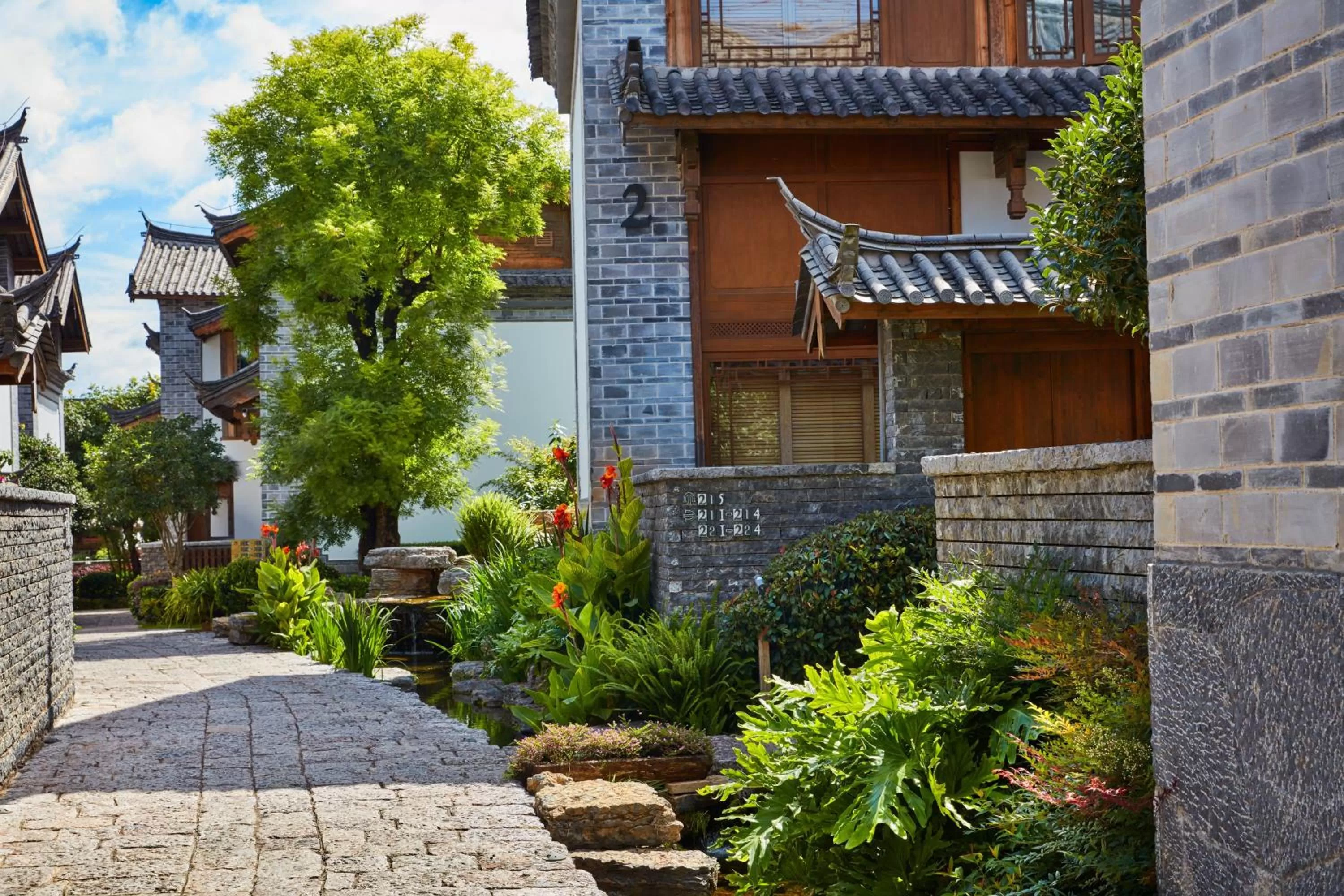 Area and facilities in Hotel Indigo Lijiang Ancient Town by IHG