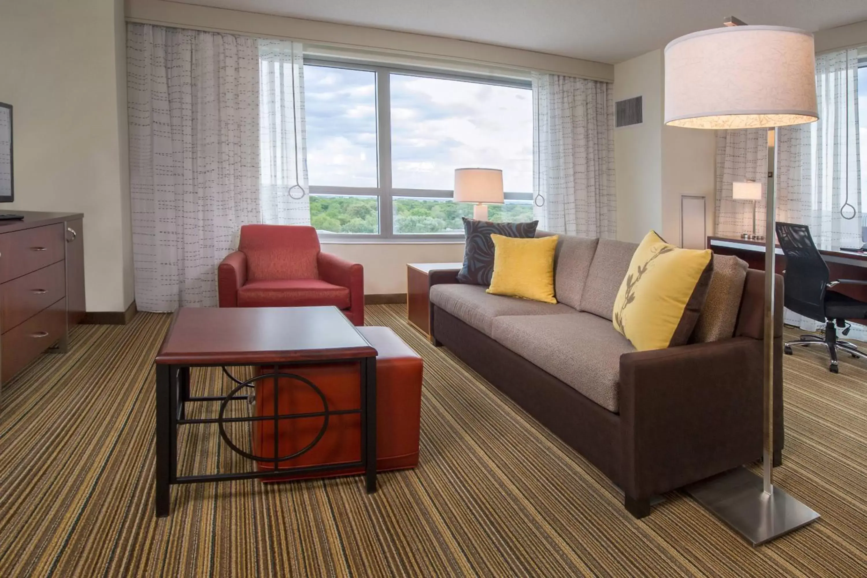 Bedroom, Seating Area in Residence Inn by Marriott Arlington Ballston