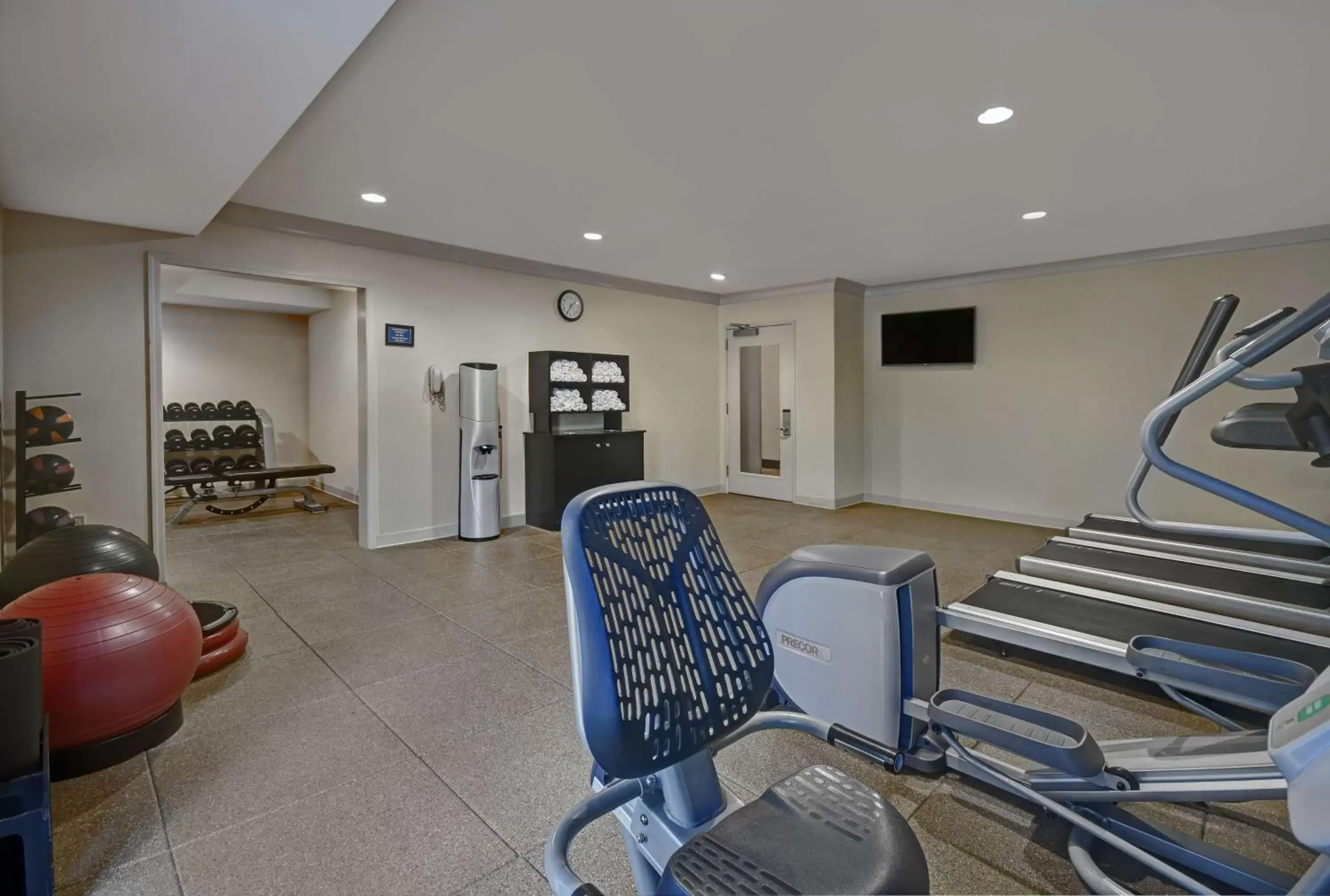 Fitness centre/facilities, Fitness Center/Facilities in Homewood Suites by Hilton Eatontown