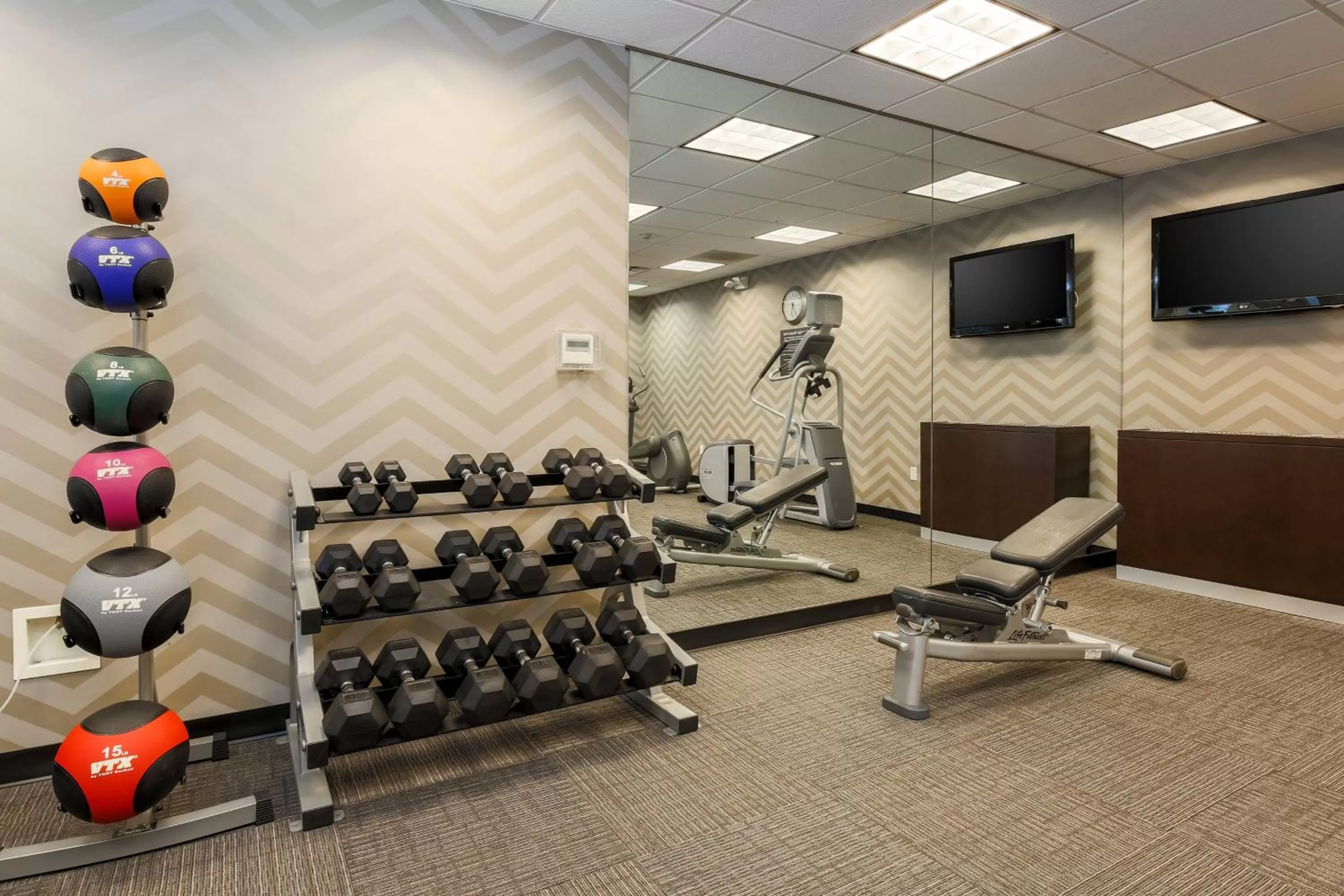 Fitness centre/facilities in Residence Inn by Marriott Arlington South