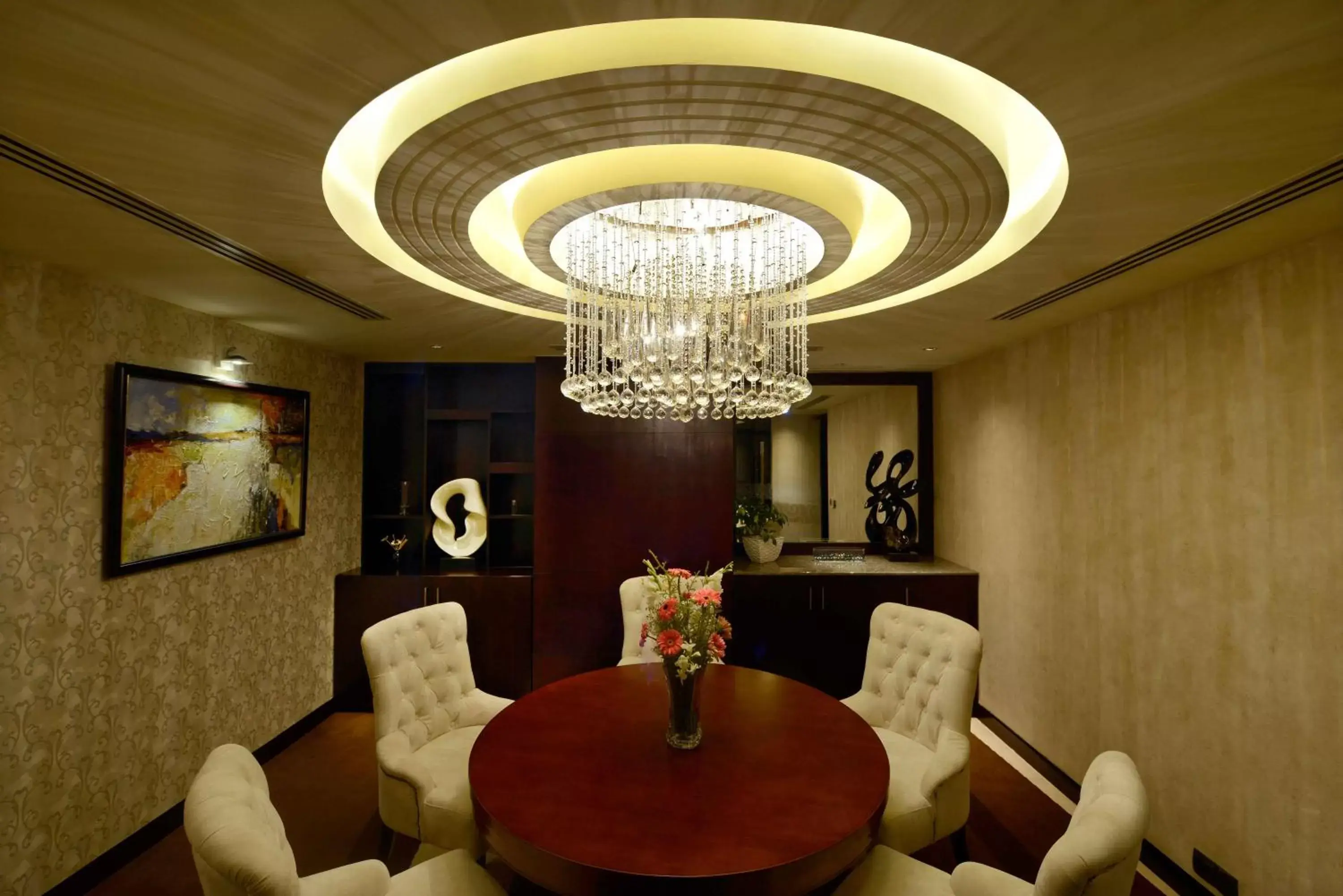 Business facilities in Radisson Blu Chattogram Bay View Business facilities in Radisson Blu Chattogram Bay View