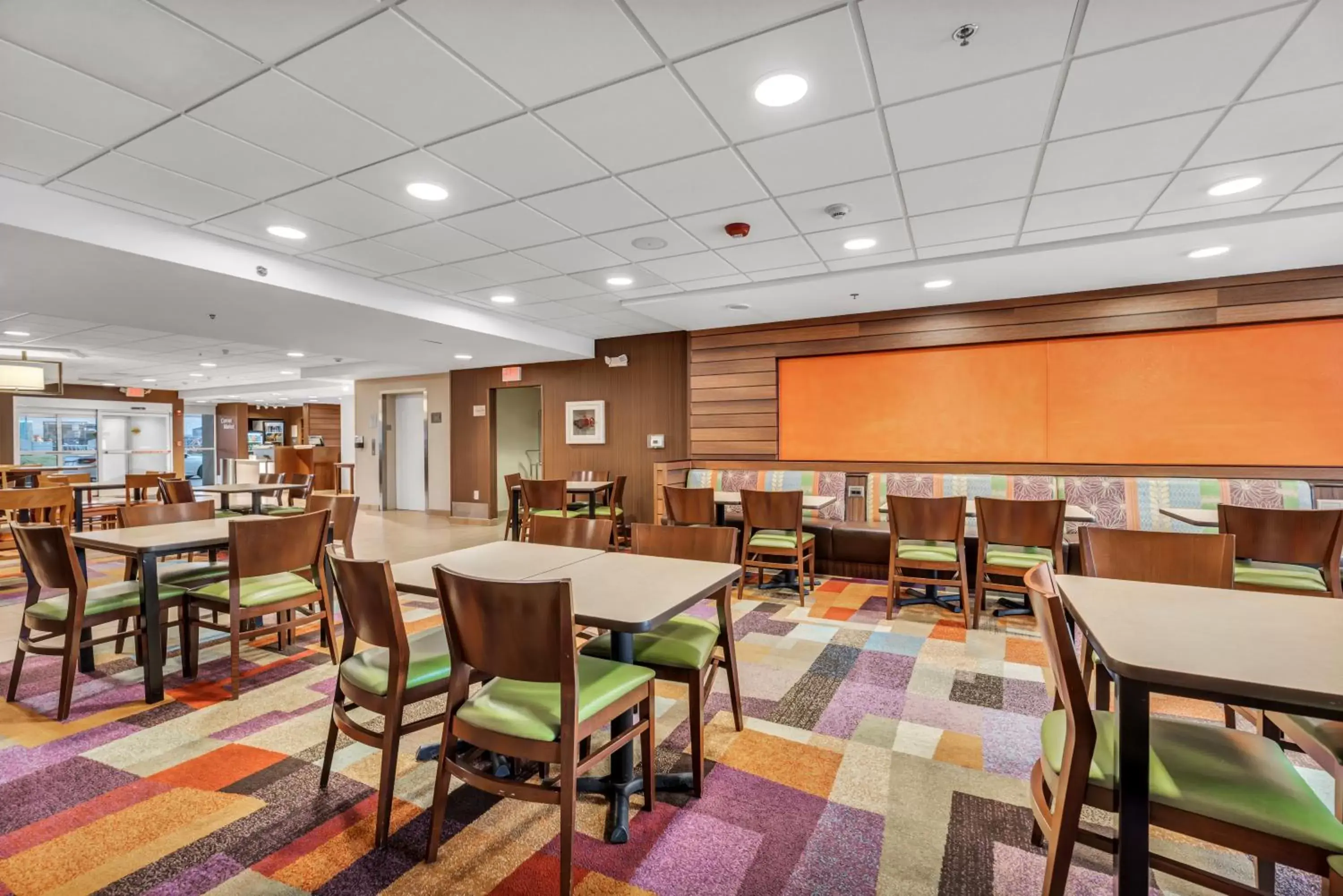 Lobby or reception, Restaurant/Places to Eat in Fairfield Inn by Marriott Lumberton