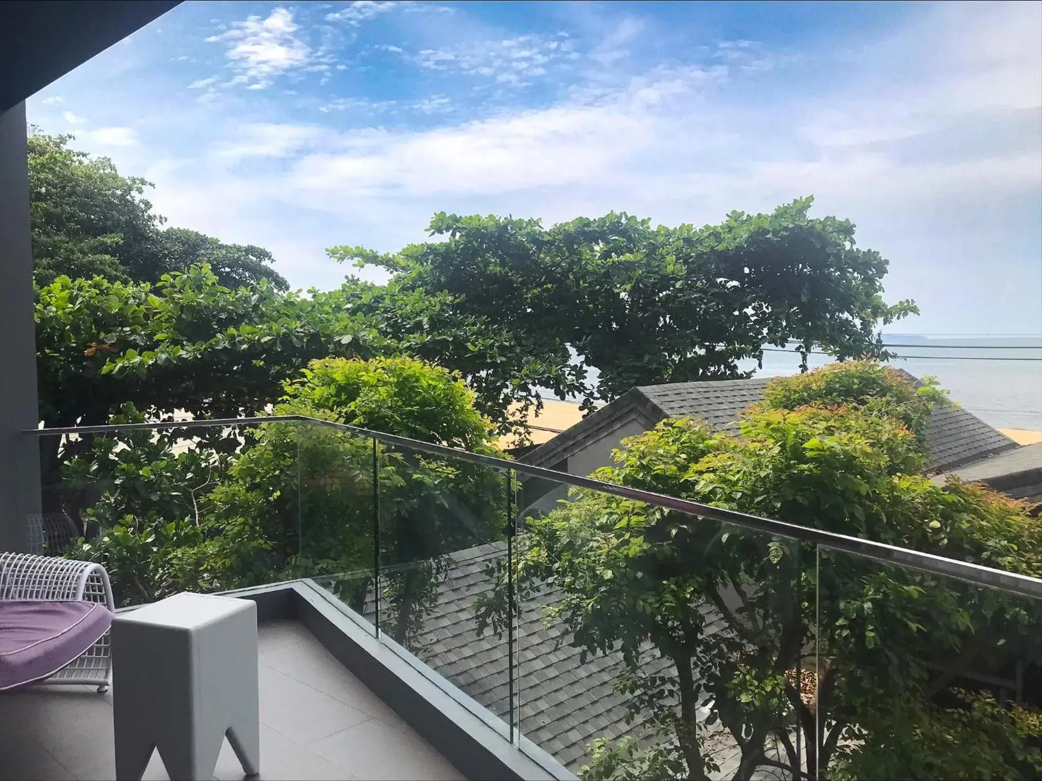 Sea view, Balcony/Terrace in U Jomtien Pattaya