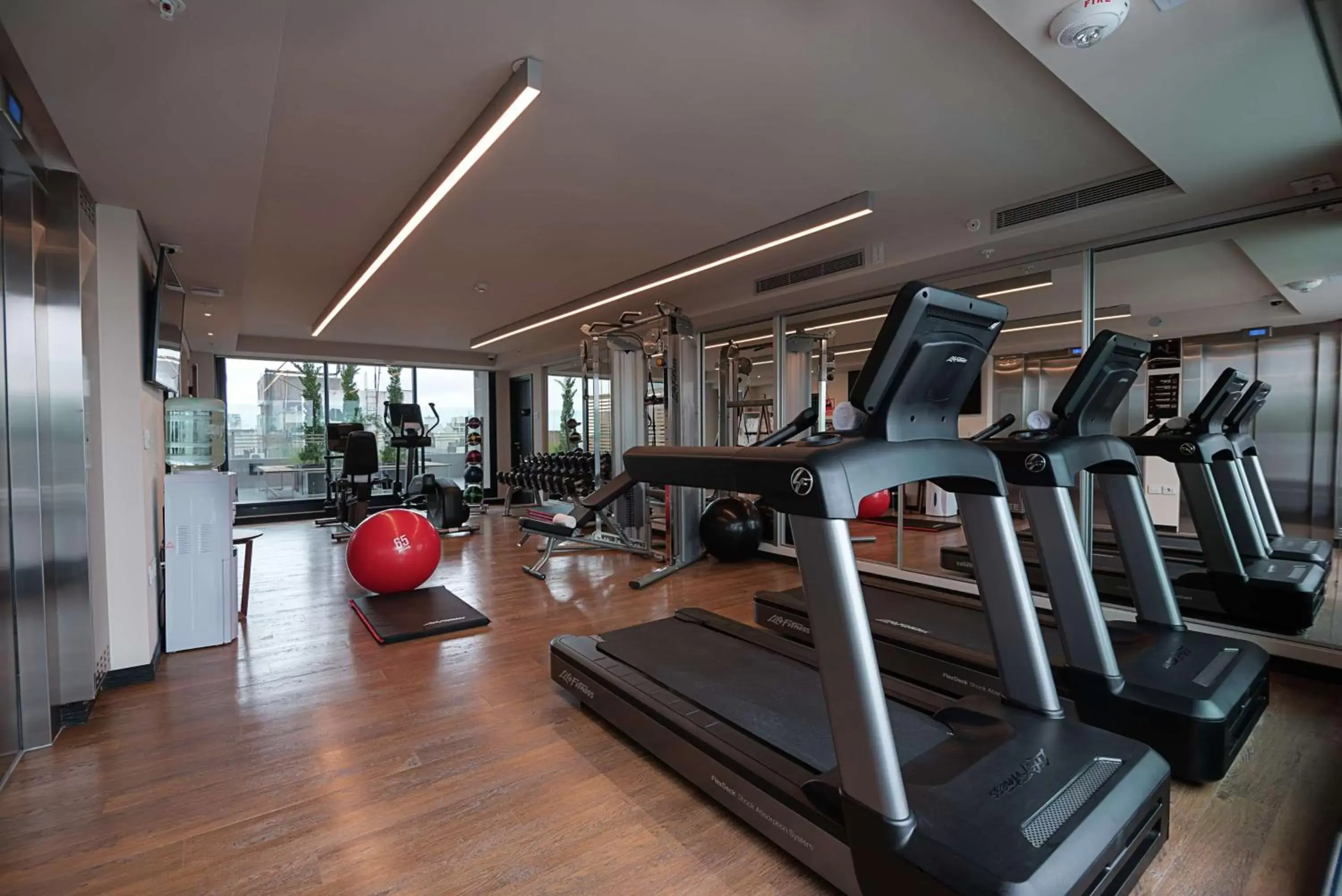 Fitness centre/facilities, Fitness Center/Facilities in Soro Montevideo, Curio Collection By Hilton