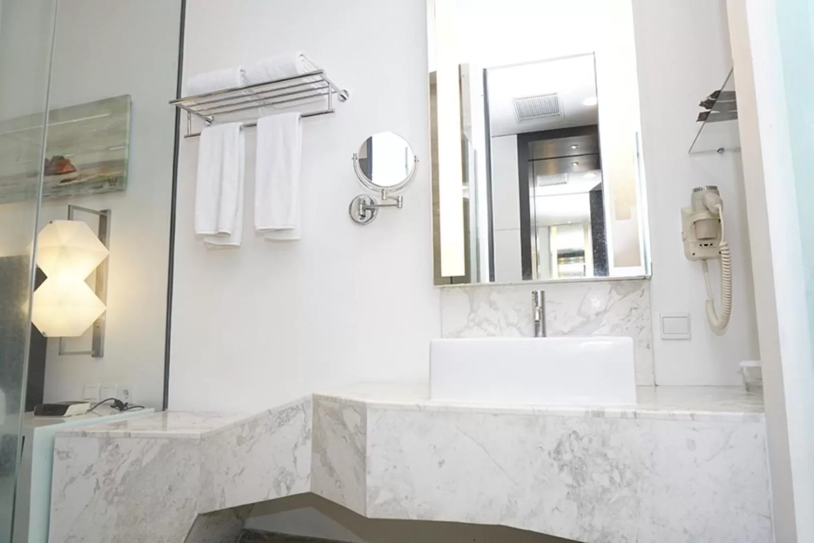 Bathroom in Novotel Lampung