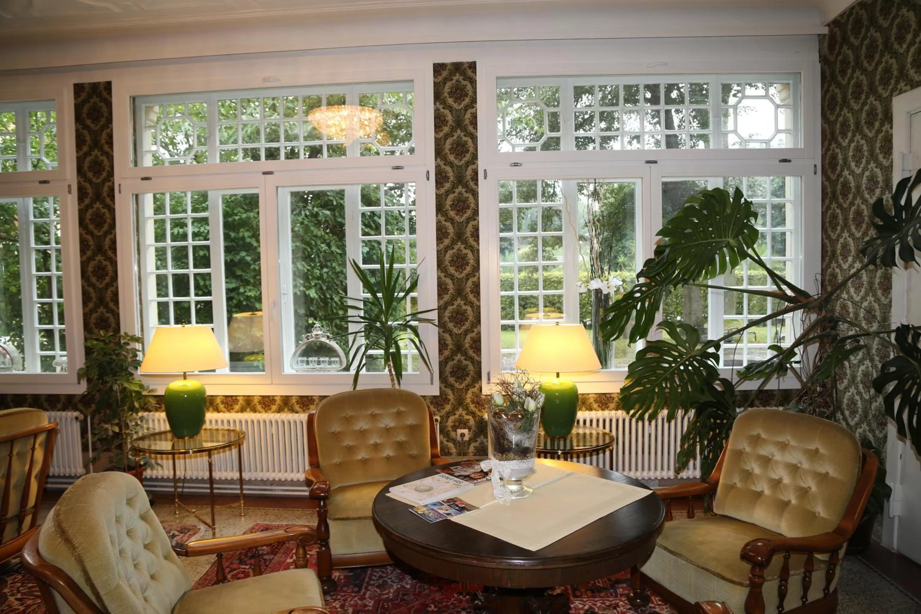 Lounge or bar in Villa Thea Hotel am Rosengarten