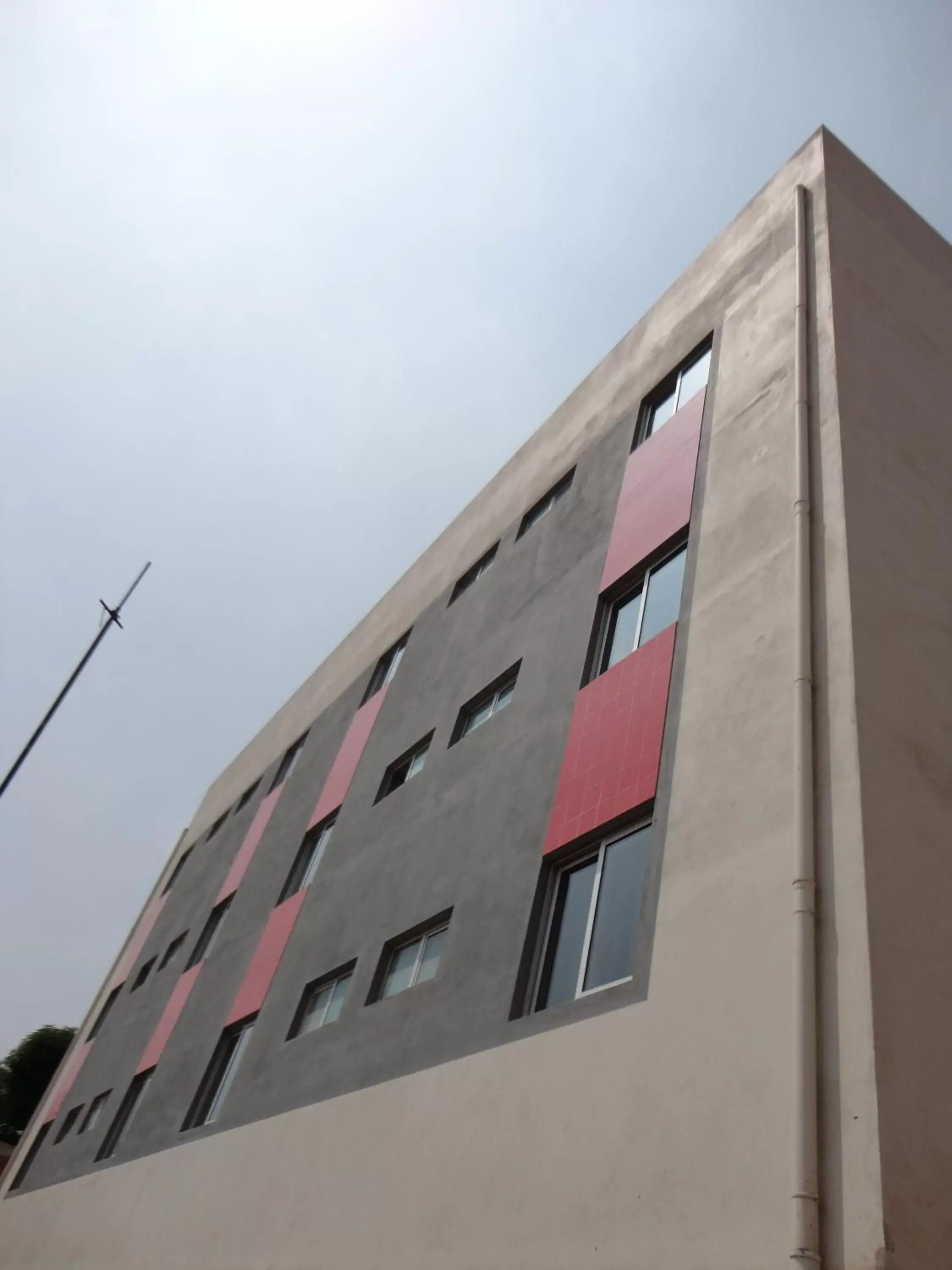 Facade/entrance, Property Building in Inn Luanda