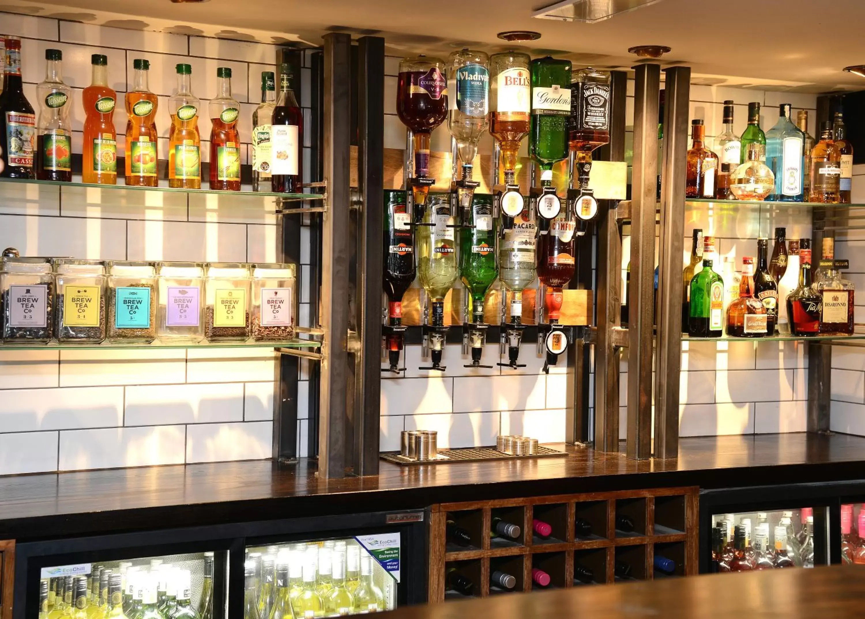 Lounge or bar in Unicorn, Gunthorpe by Marston's Inns